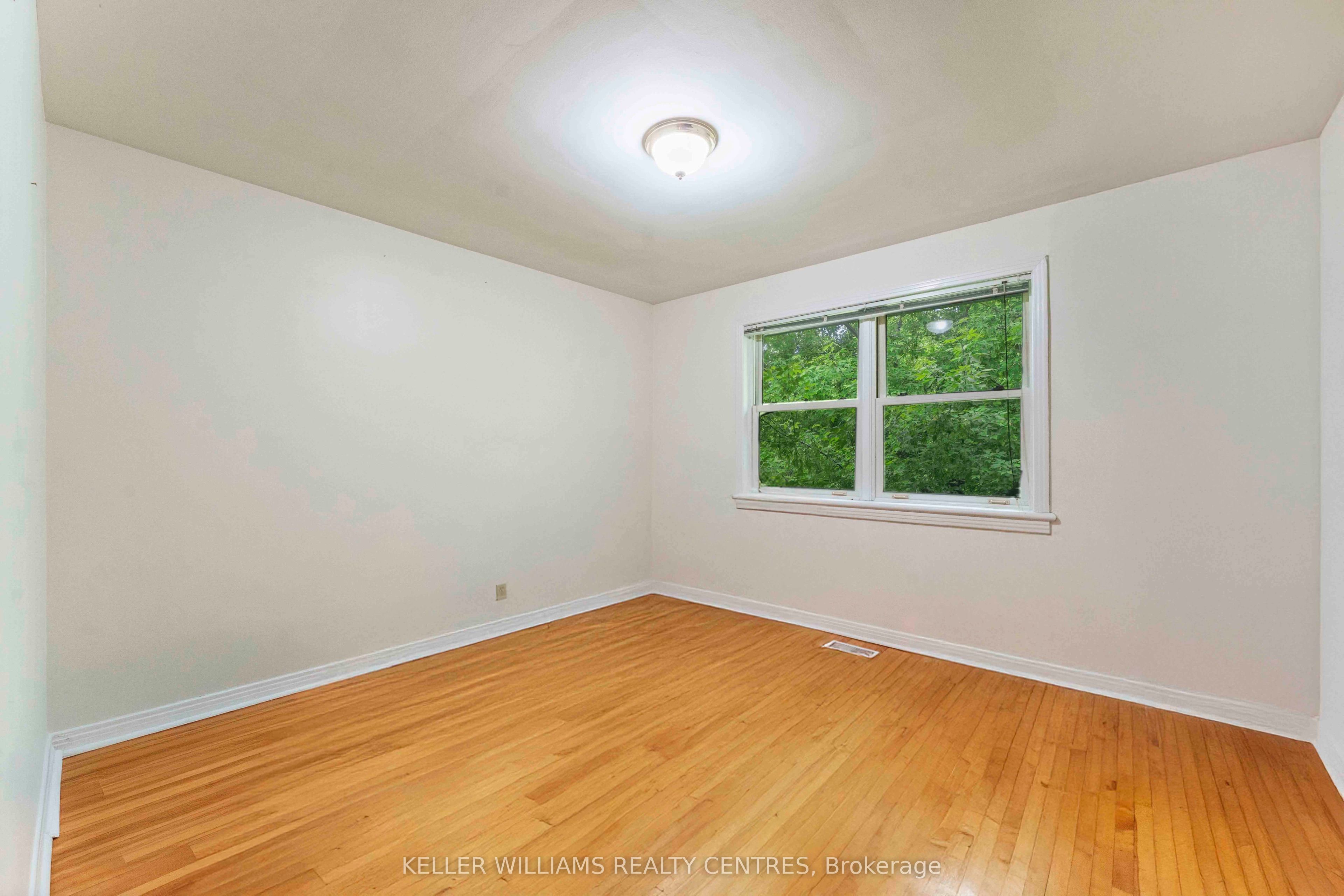 964 Bakervale Drive 1 Property Photo 19