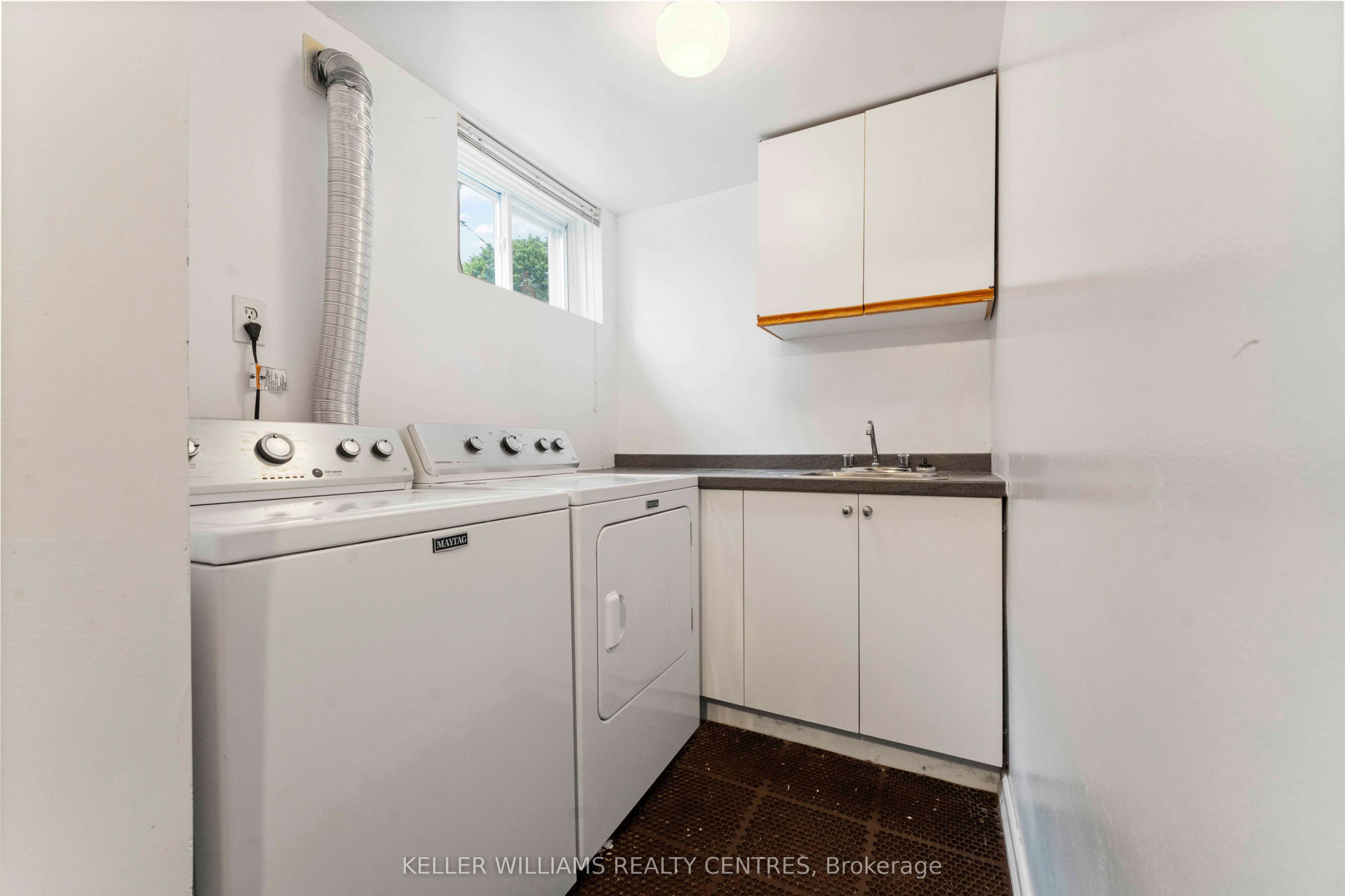 964 Bakervale Drive 1 Property Photo 27