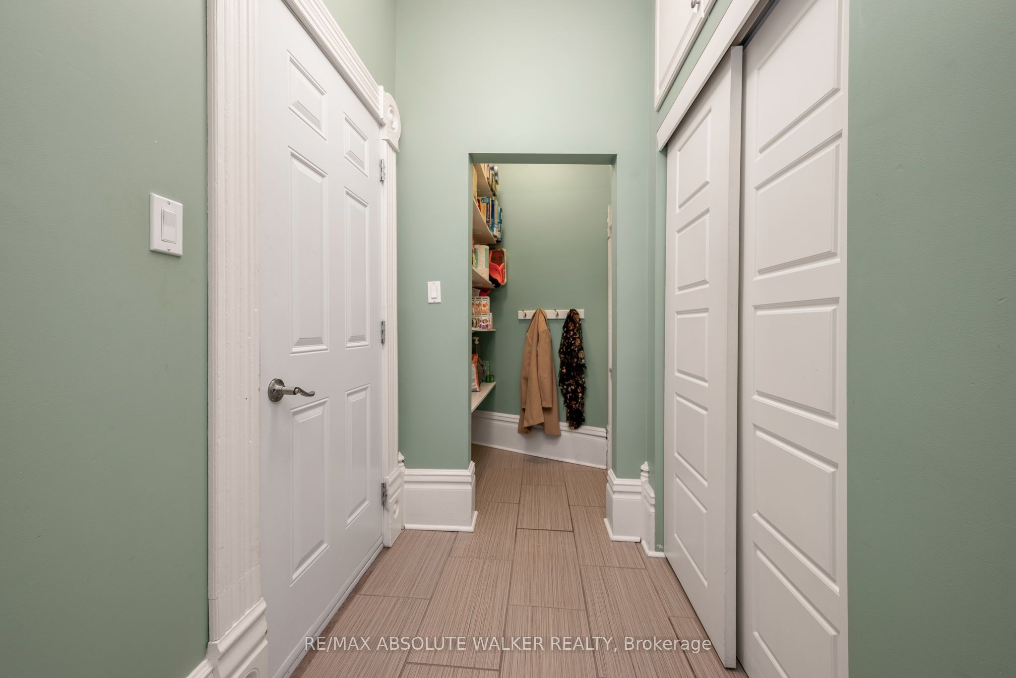 3302 Main Street Property Photo 21