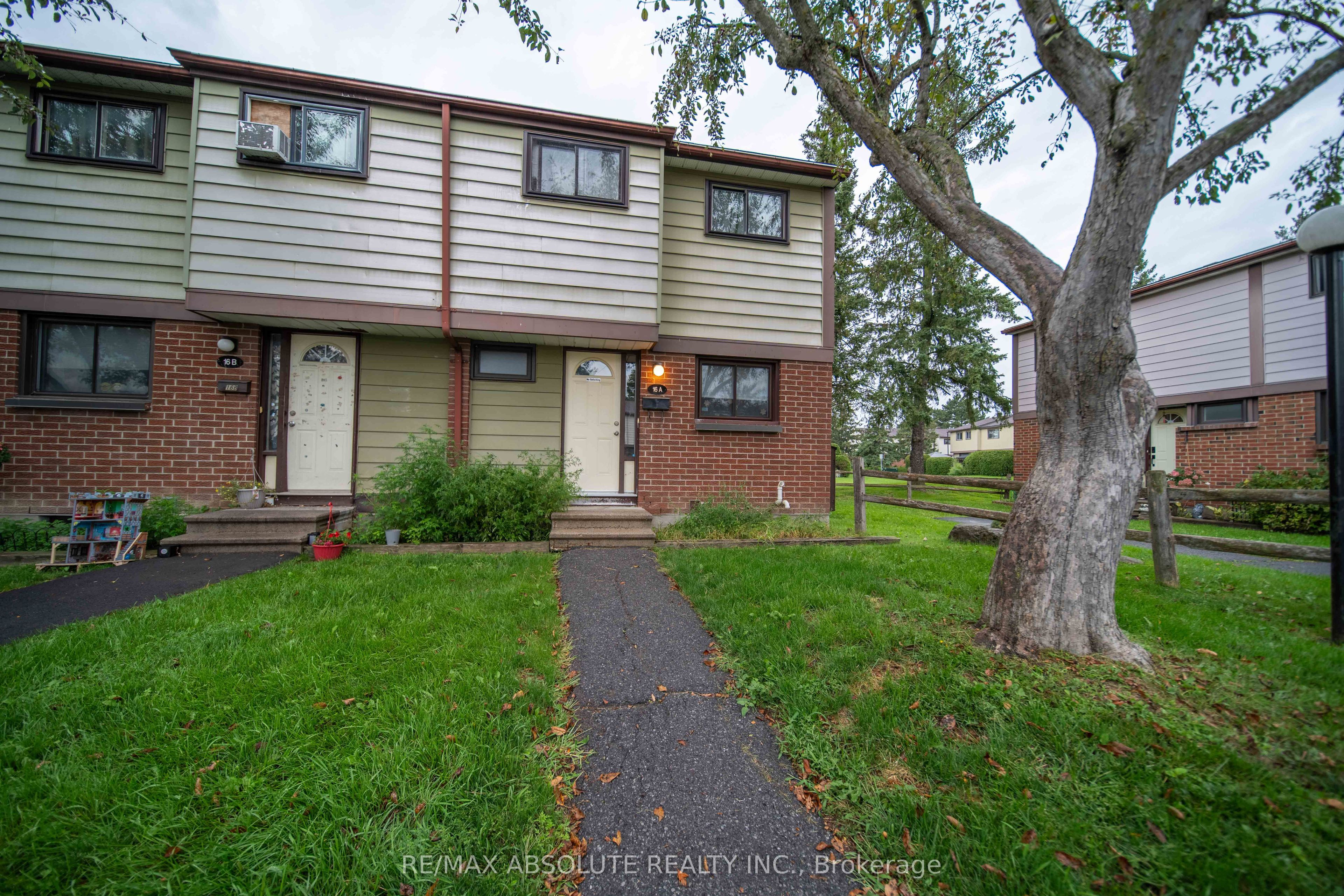 16 A Knollsbrook Drive Property Photo 1