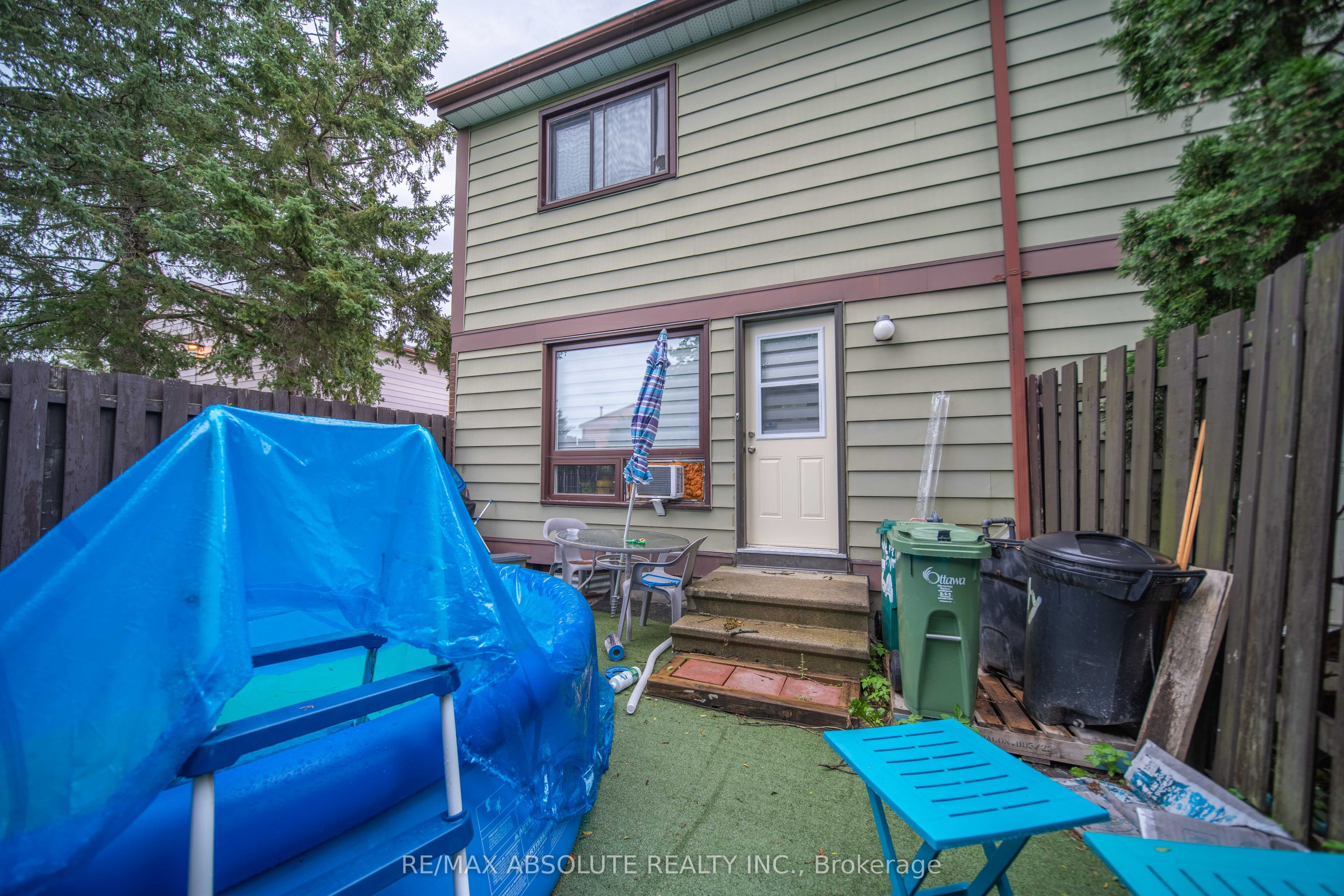 16 A Knollsbrook Drive Property Photo 15