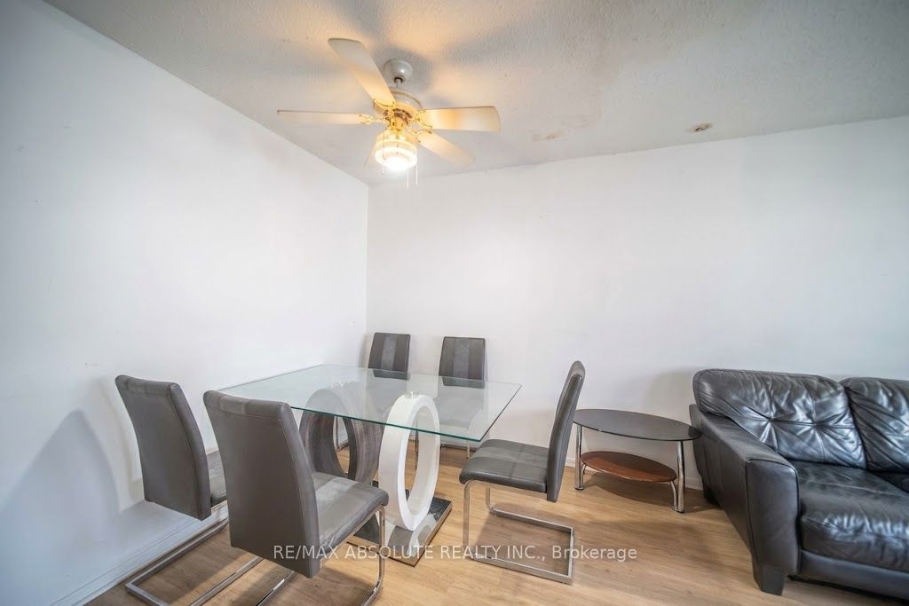 30 E Sonnet Crescent Property Photo 6