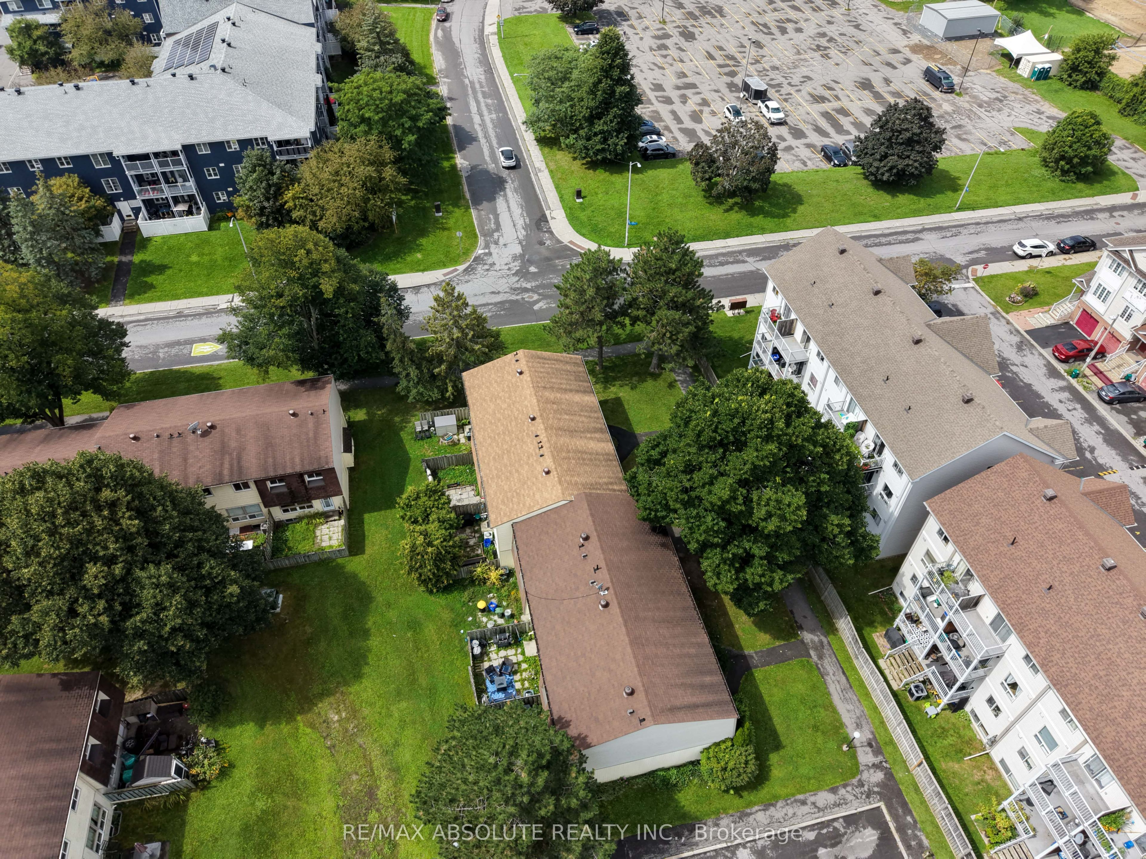 30 E Sonnet Crescent Property Photo 20