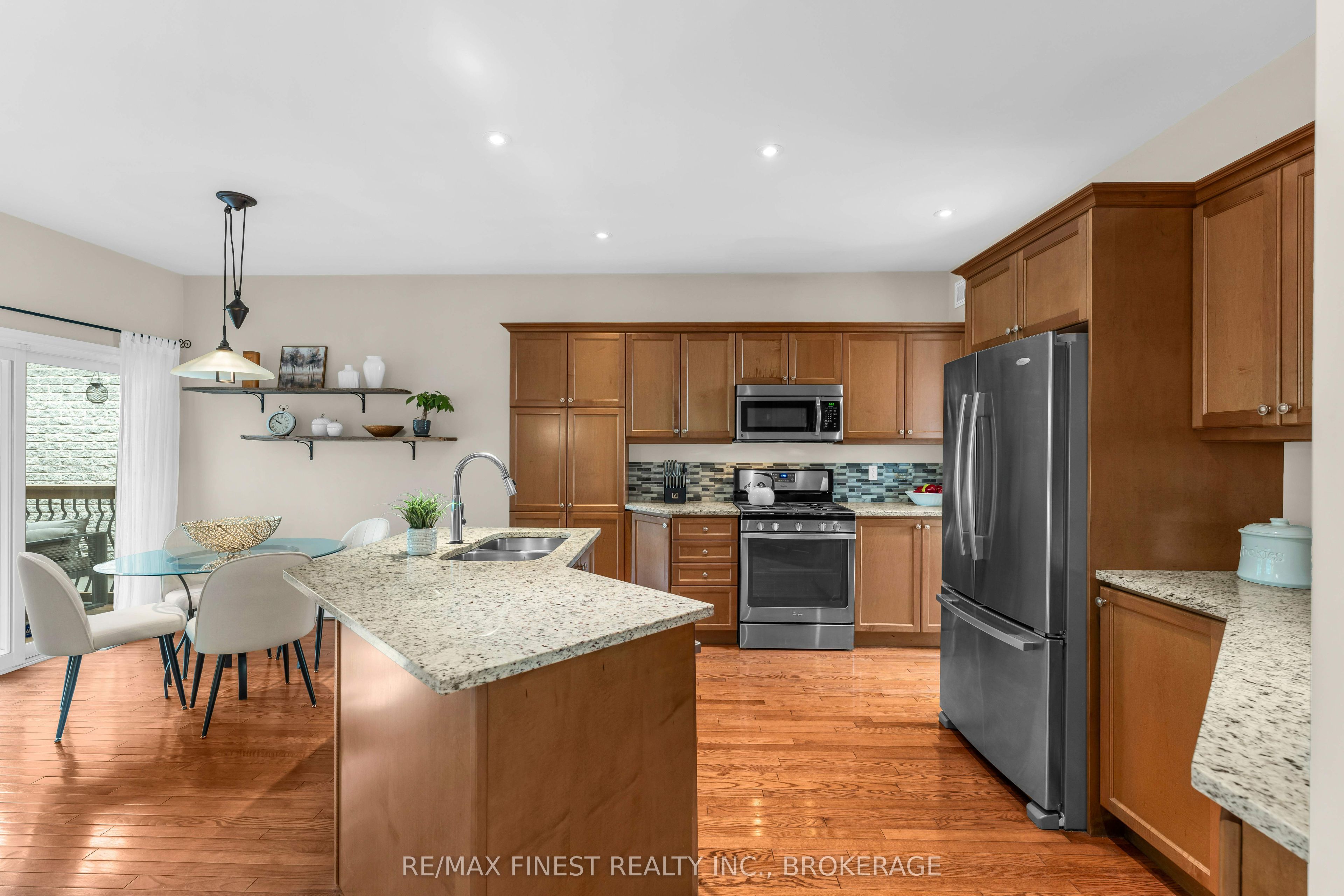 1309 Andersen Drive Property Photo 8