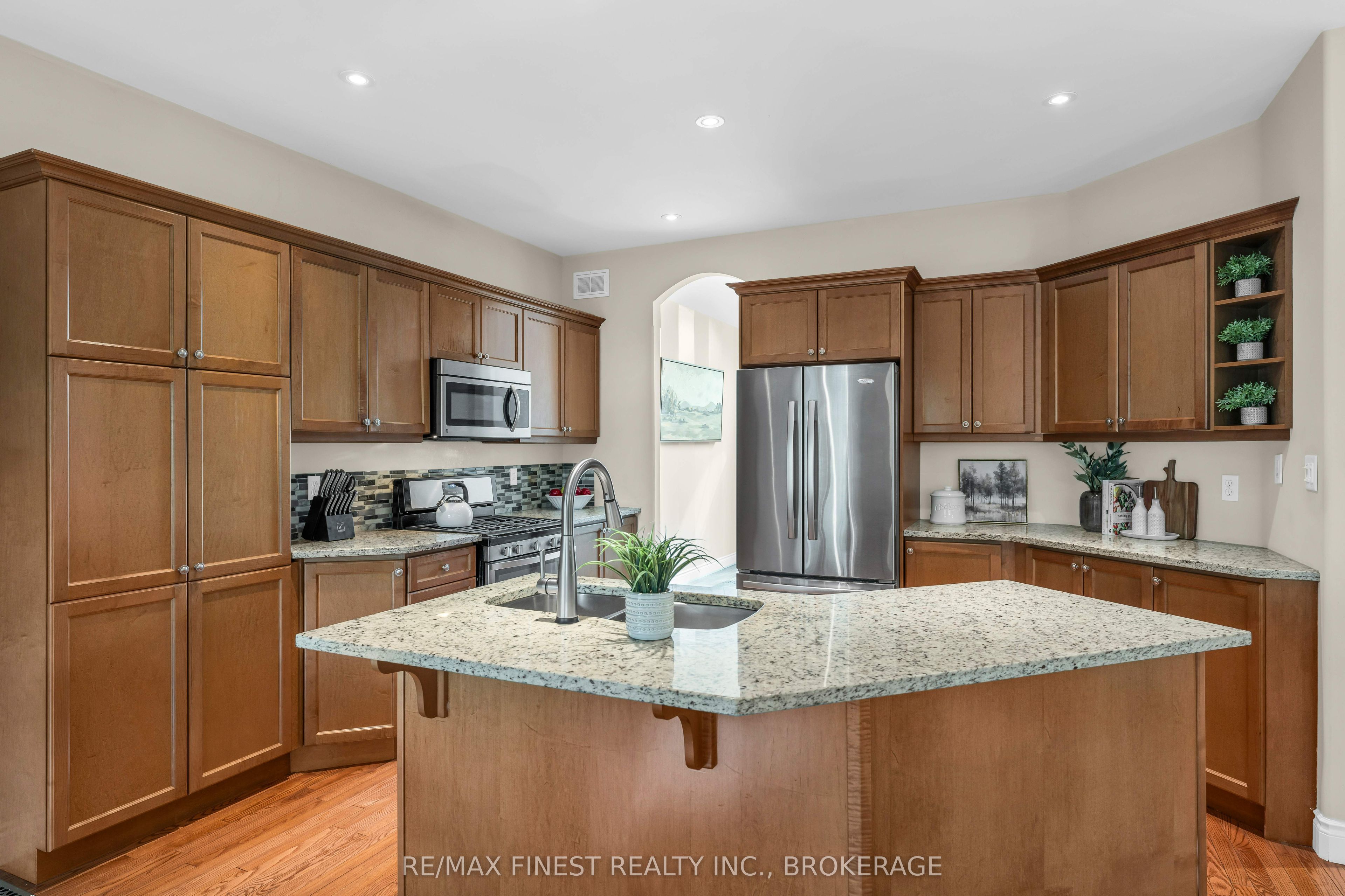 1309 Andersen Drive Property Photo 9