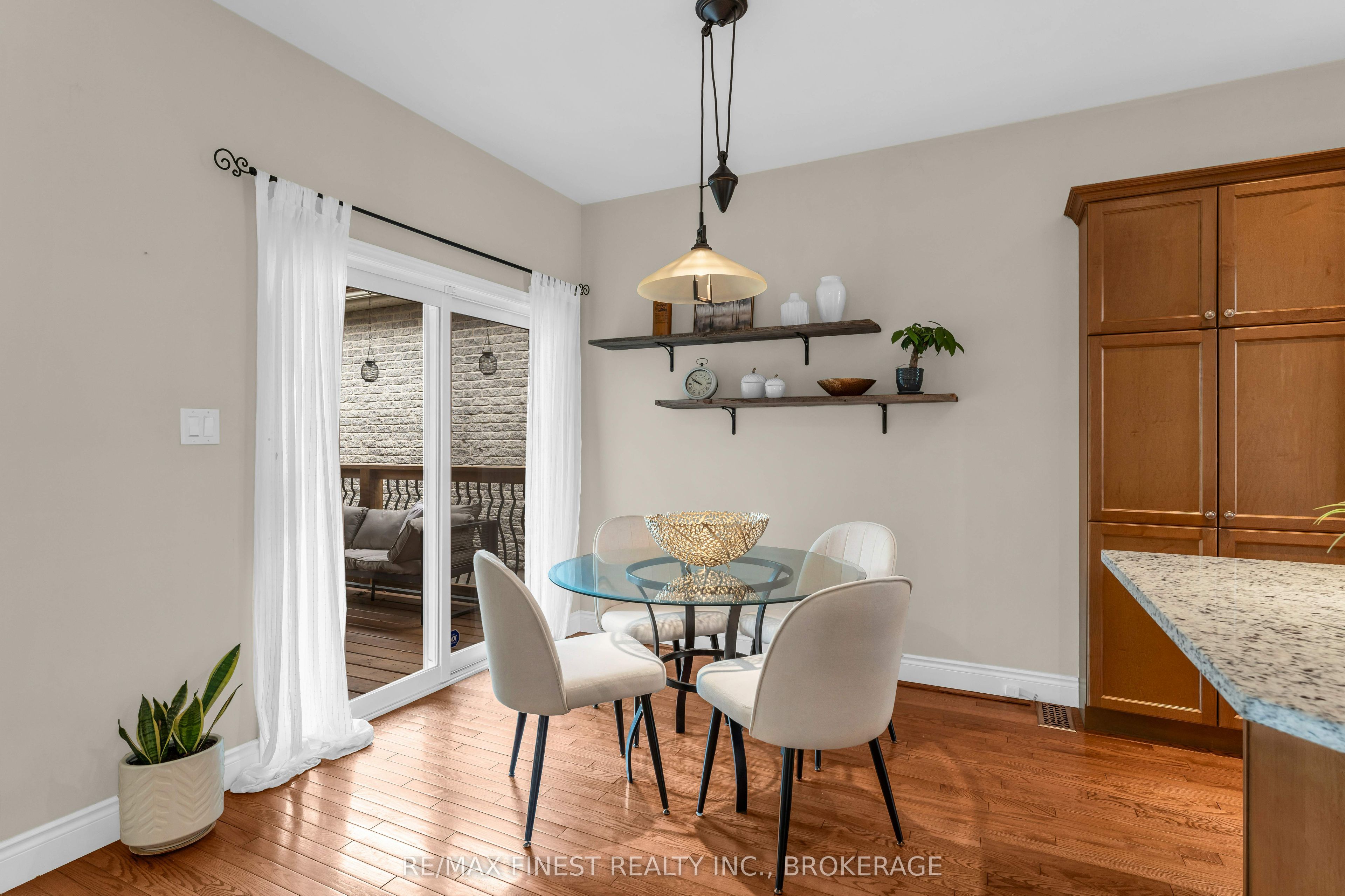 1309 Andersen Drive Property Photo 13