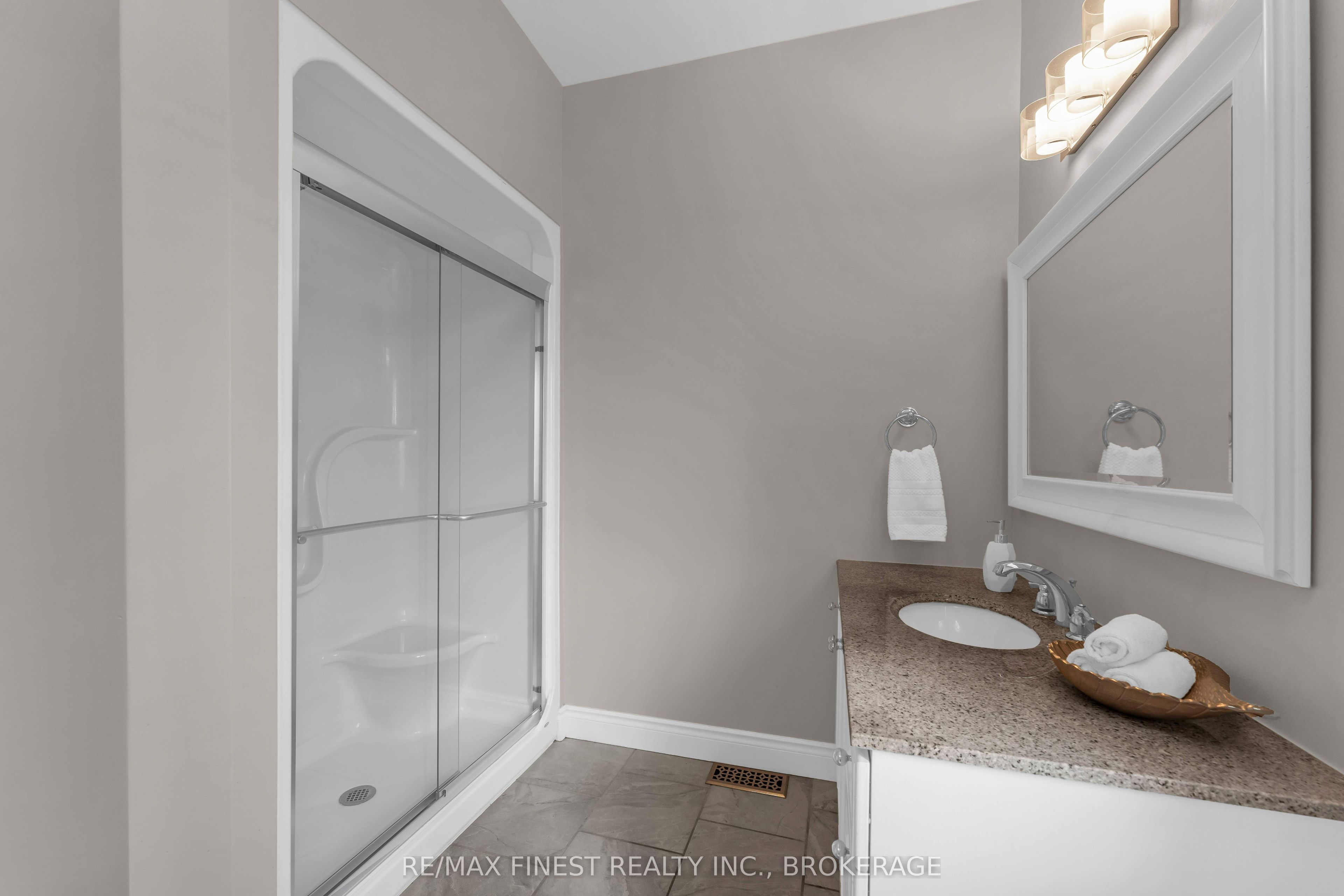 1309 Andersen Drive Property Photo 24