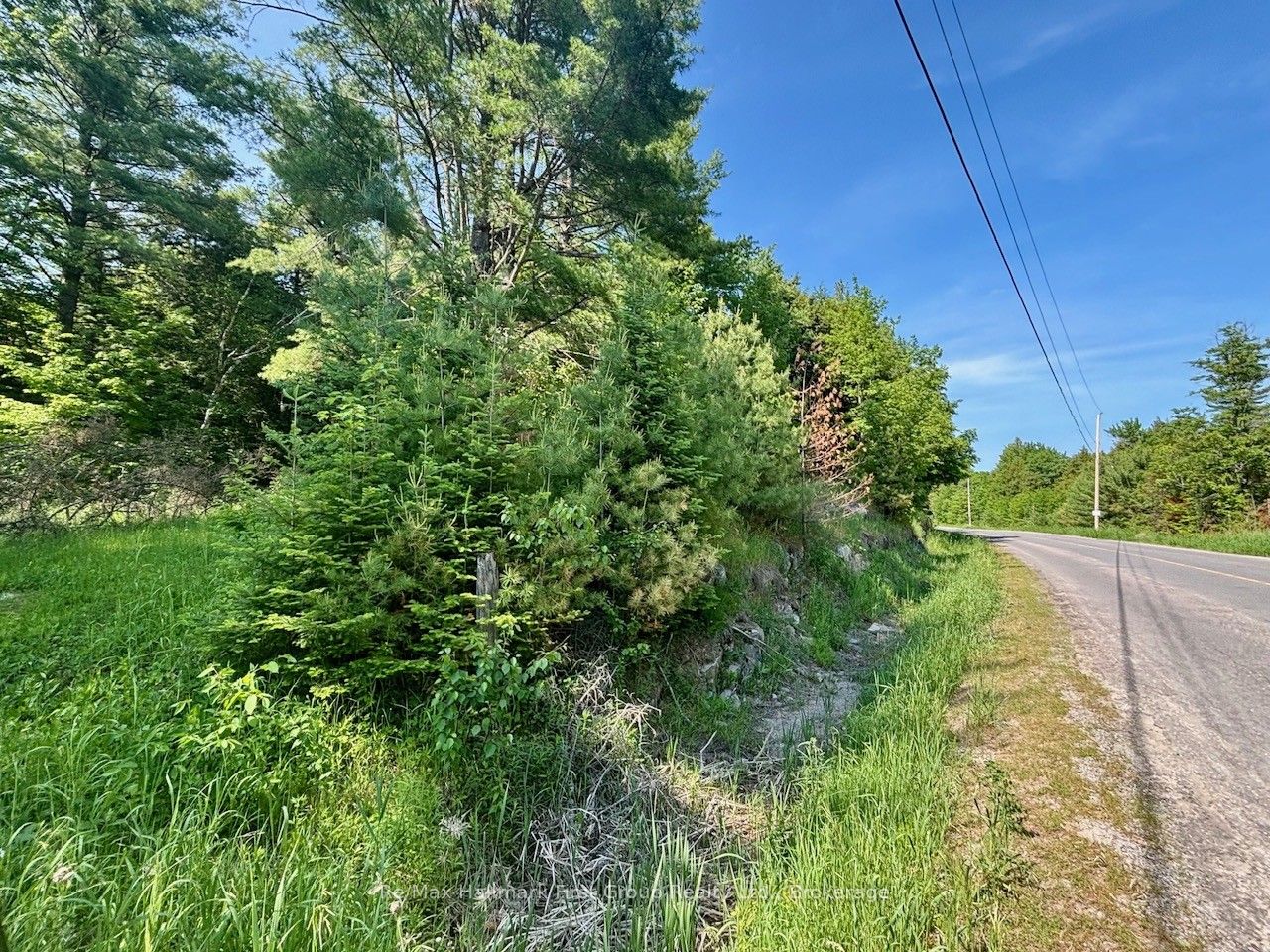 2495 Flinton Road Property Photo 4