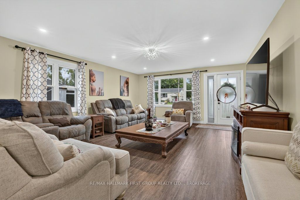 20 Drennan Street Property Photo 9