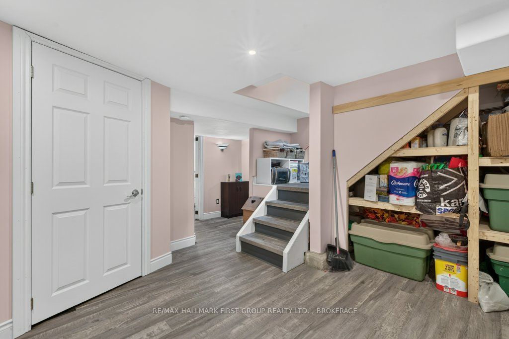 20 Drennan Street Property Photo 25