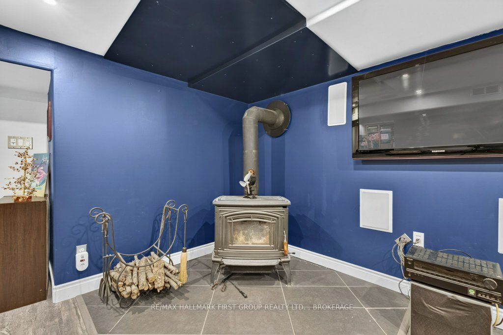 20 Drennan Street Property Photo 29