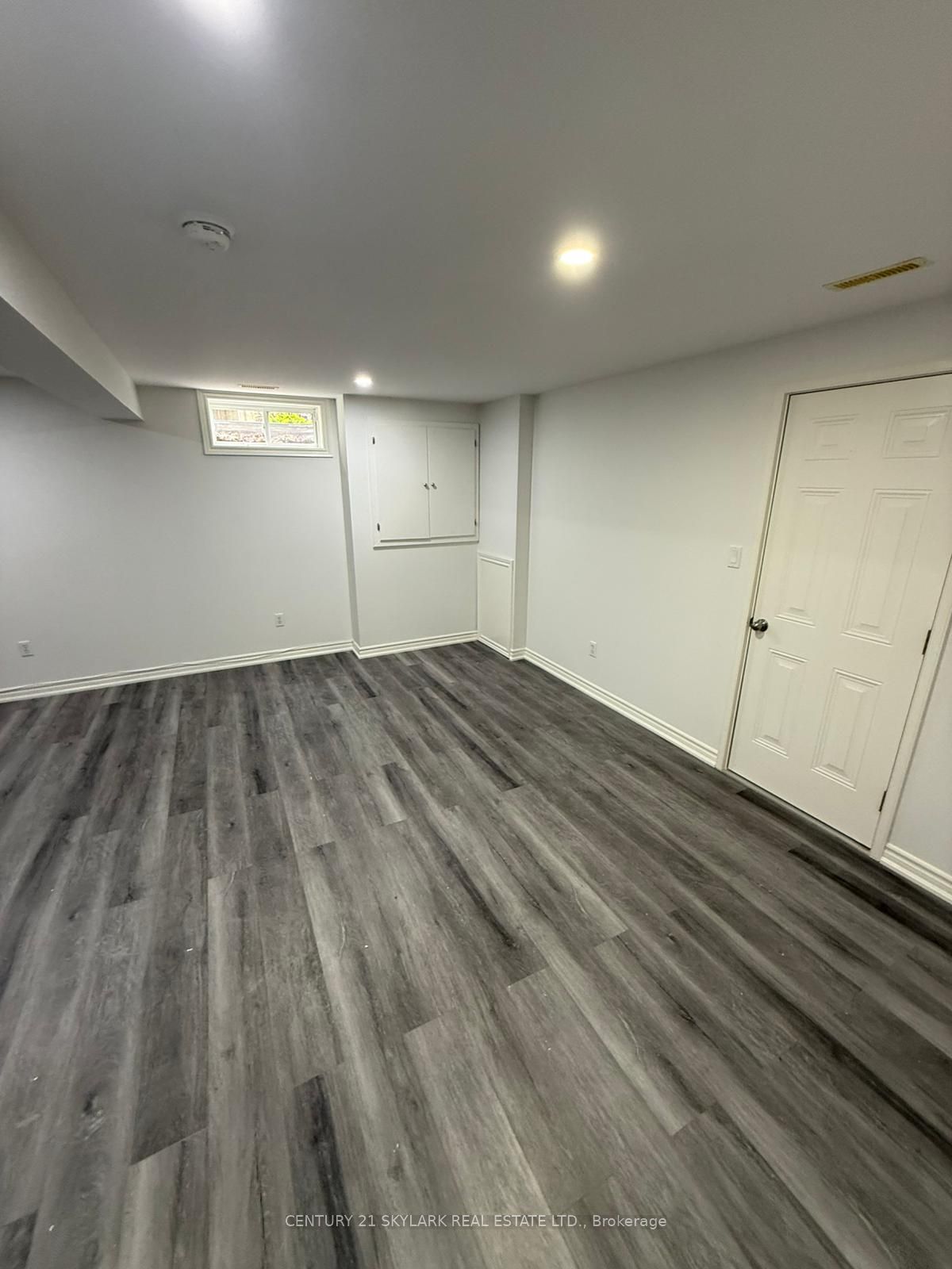 19 Kensington Court Property Photo 13