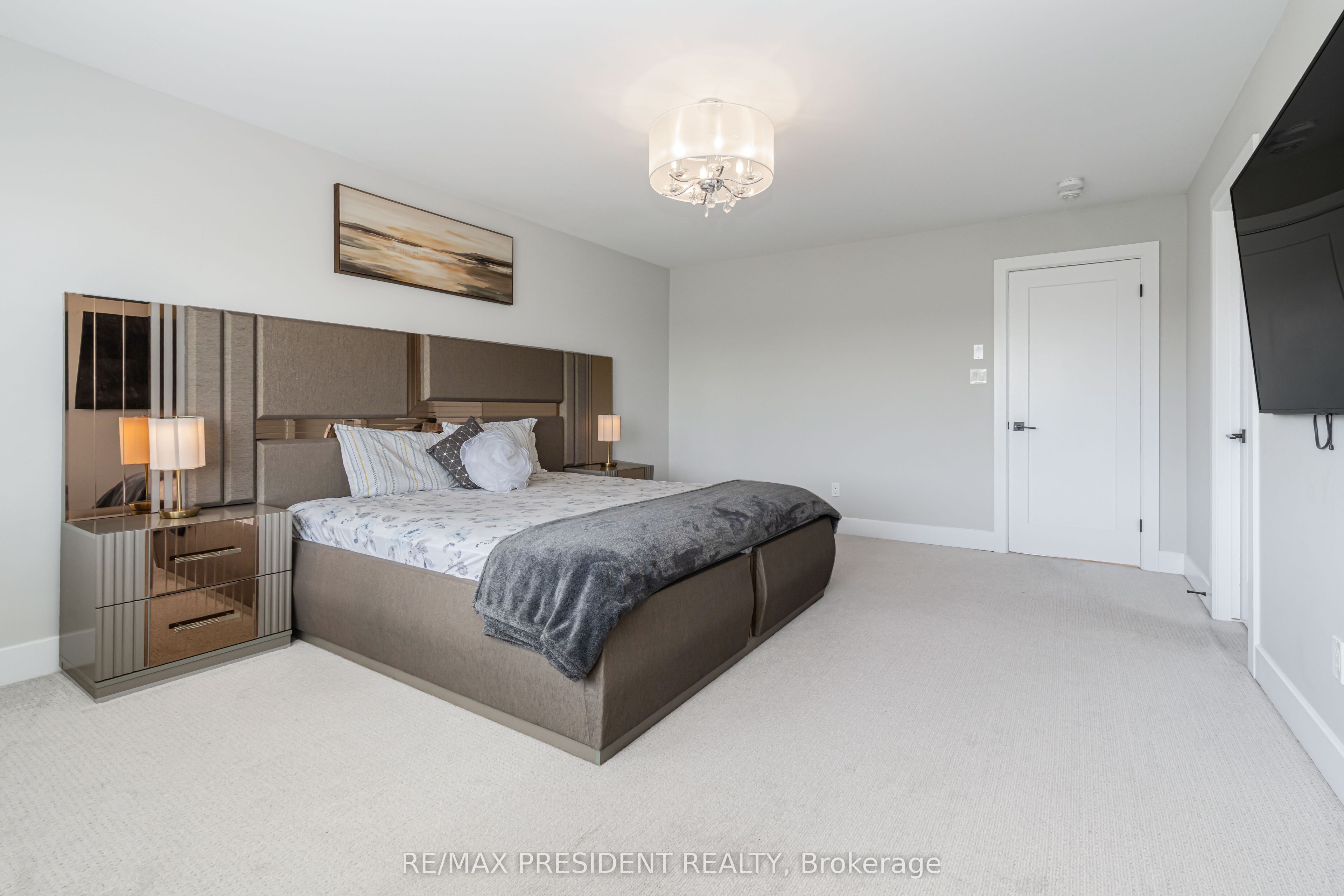 2217 Wateroak Drive Property Photo 22