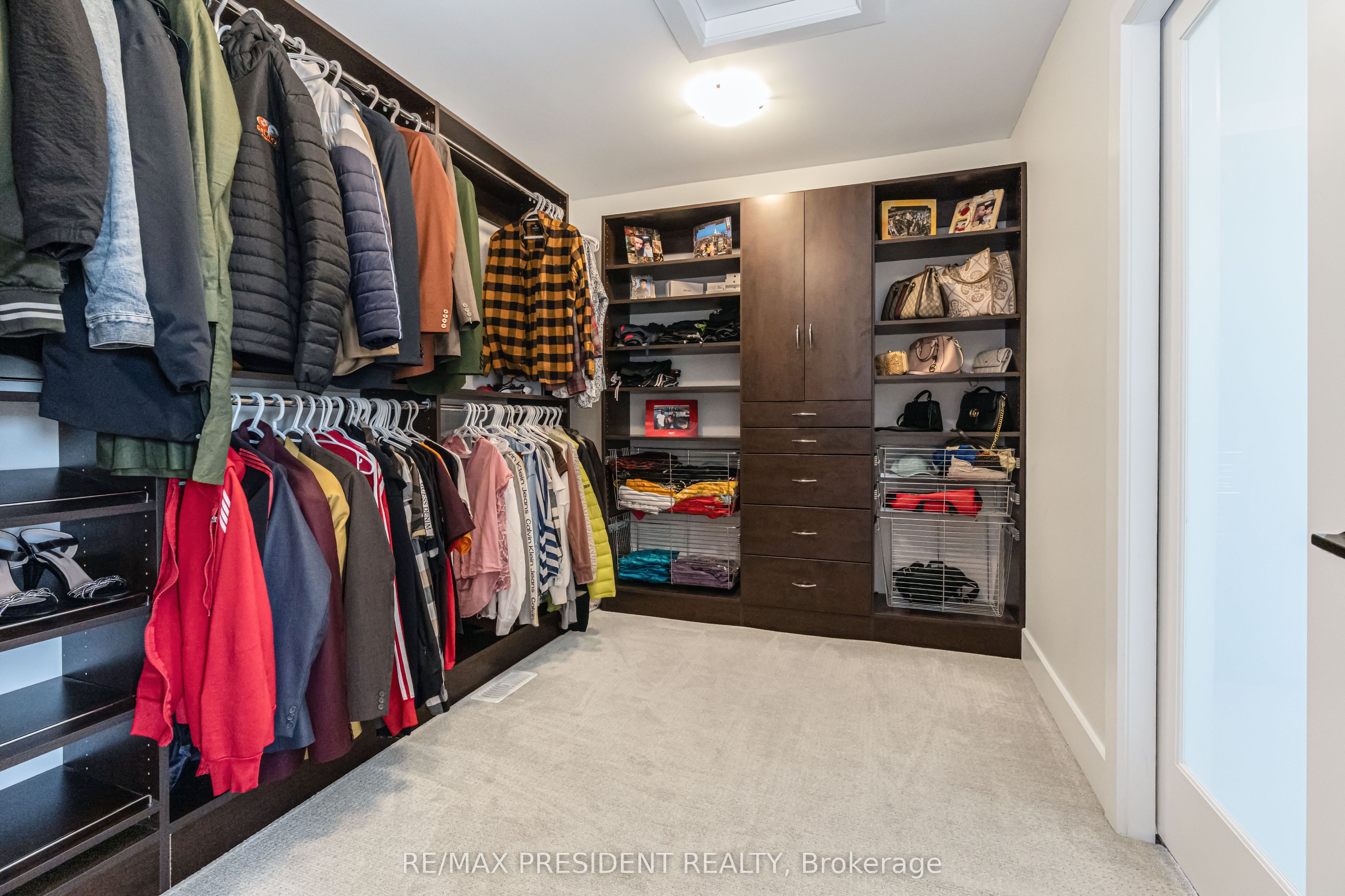 2217 Wateroak Drive Property Photo 29