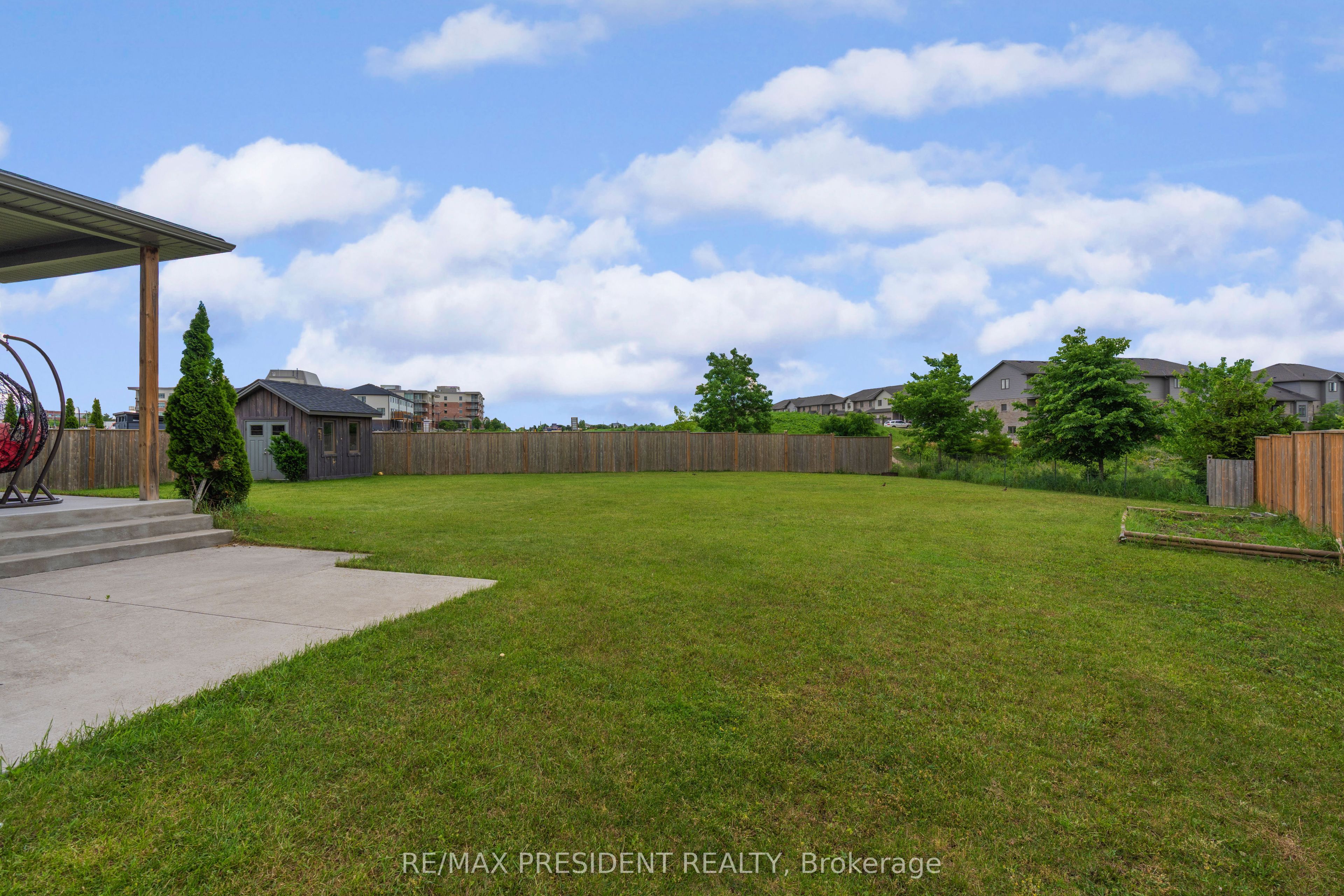 2217 Wateroak Drive Property Photo 47