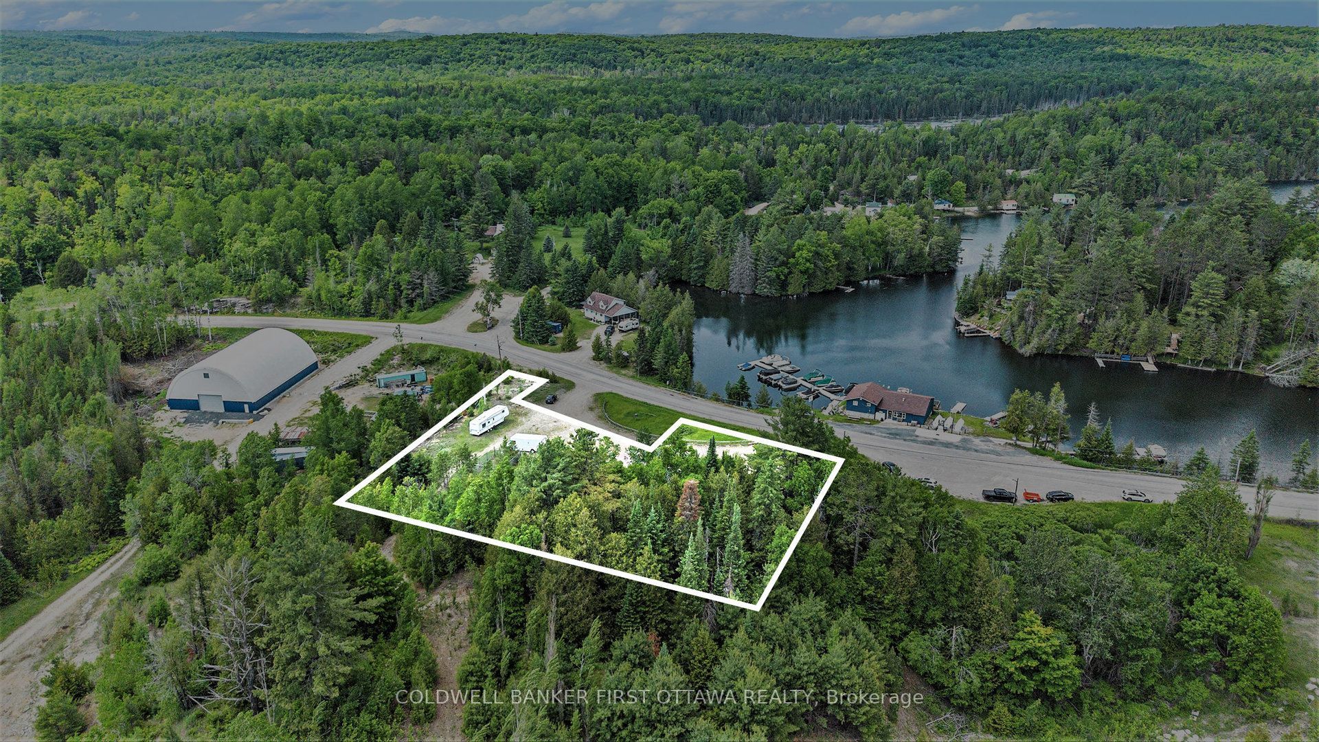 9628 Hwy 509 Property Photo 2