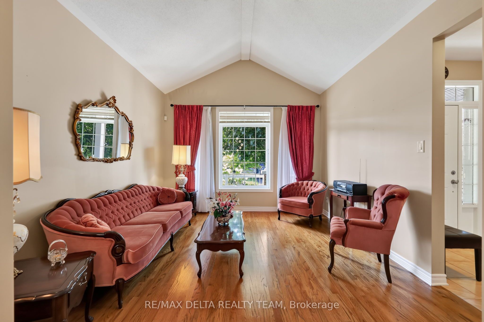175 Felicity Crescent Property Photo 6