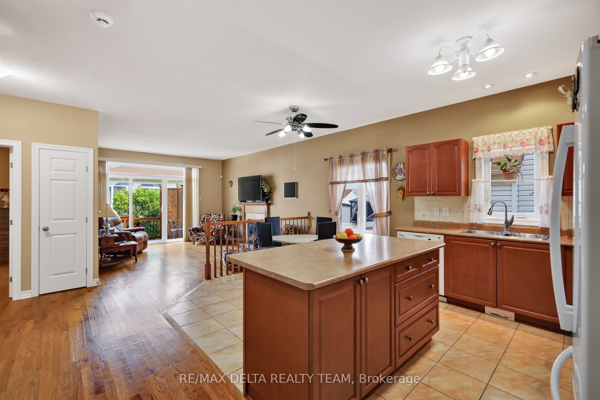 175 Felicity Crescent Property Photo 13