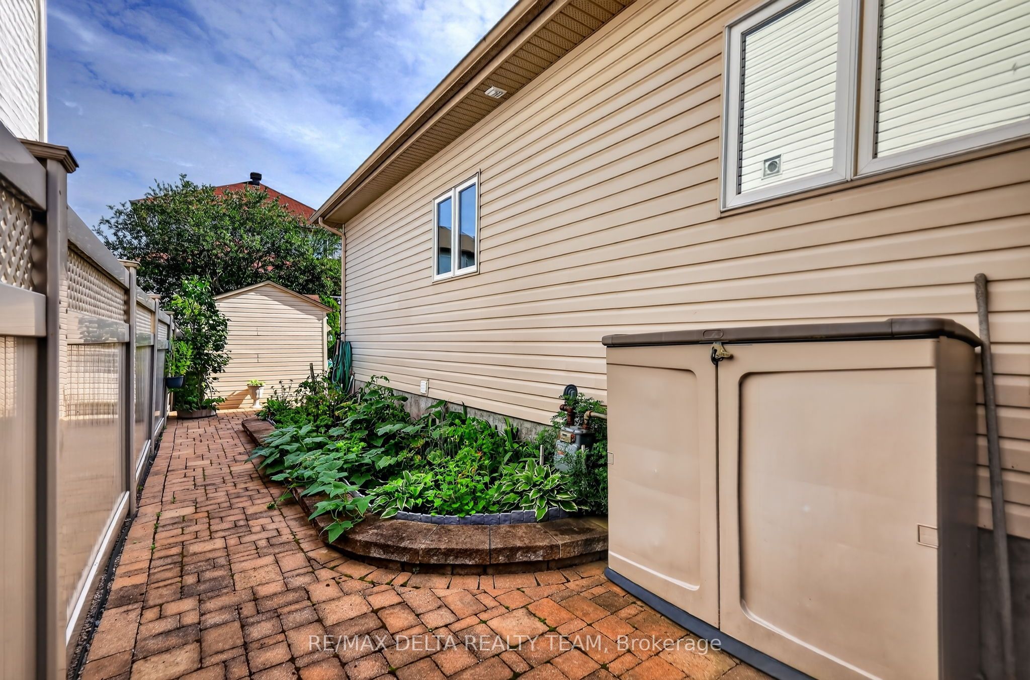 175 Felicity Crescent Property Photo 47
