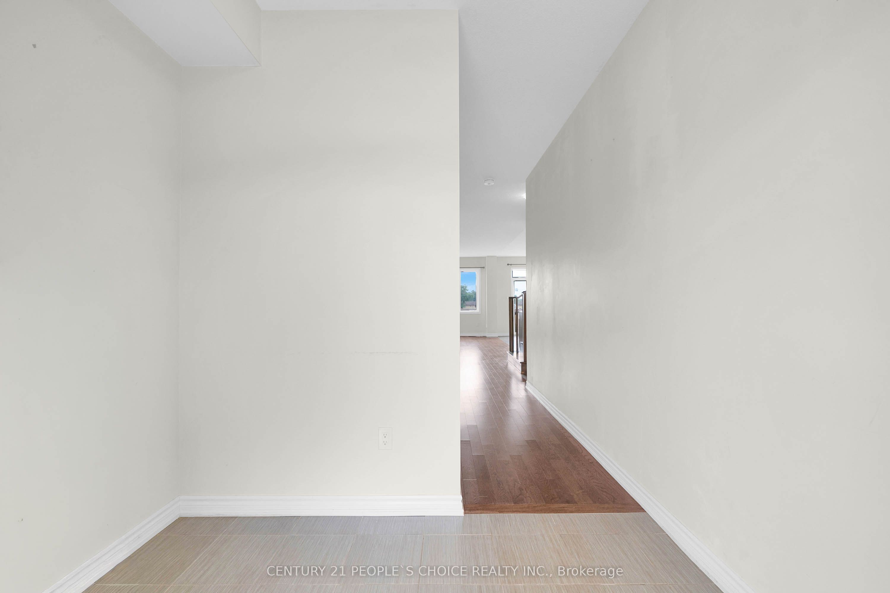 216 Explorer Way Property Photo 4