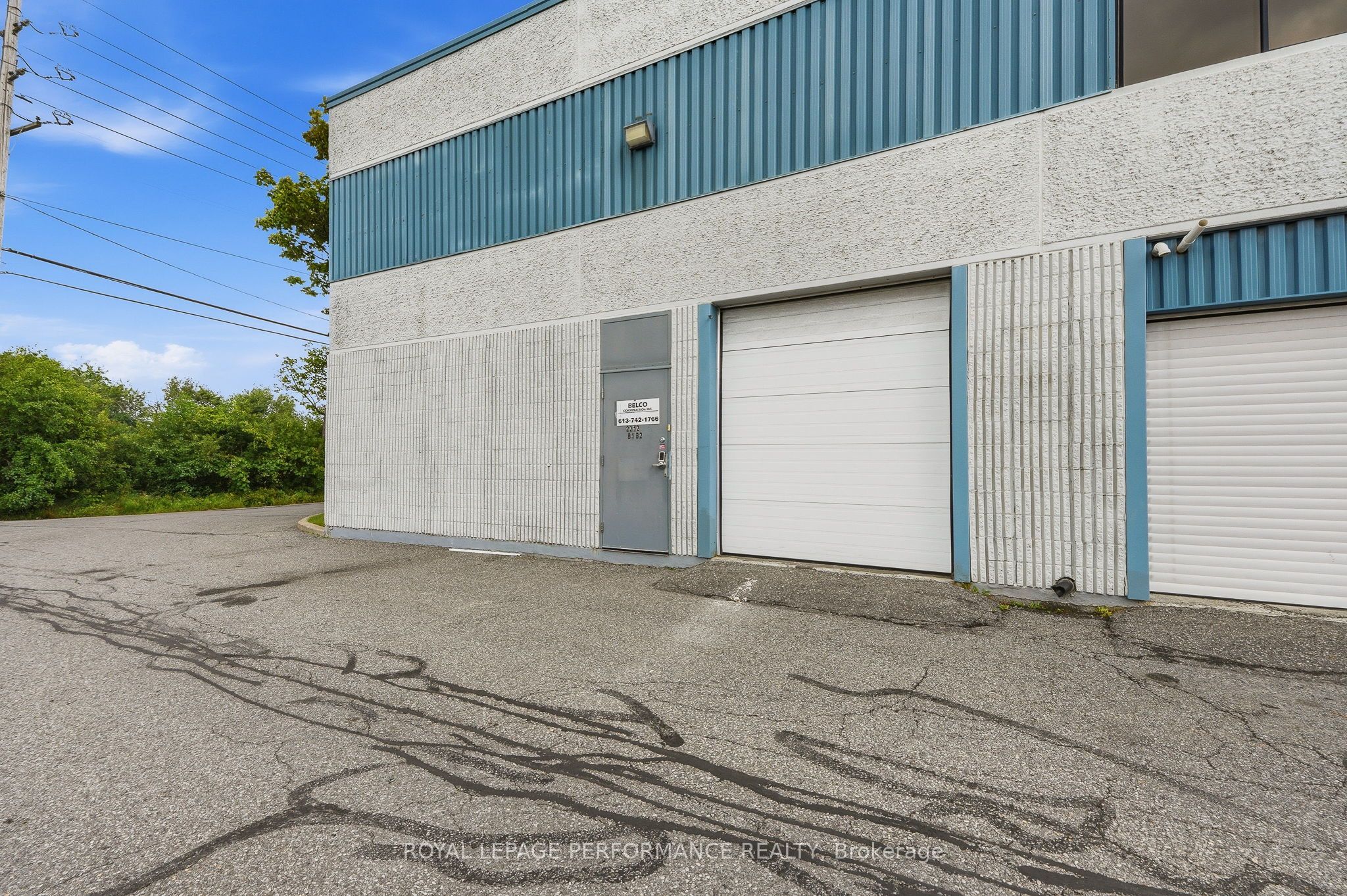 2212 Gladwin Crescent B1-b2 Property Photo 4