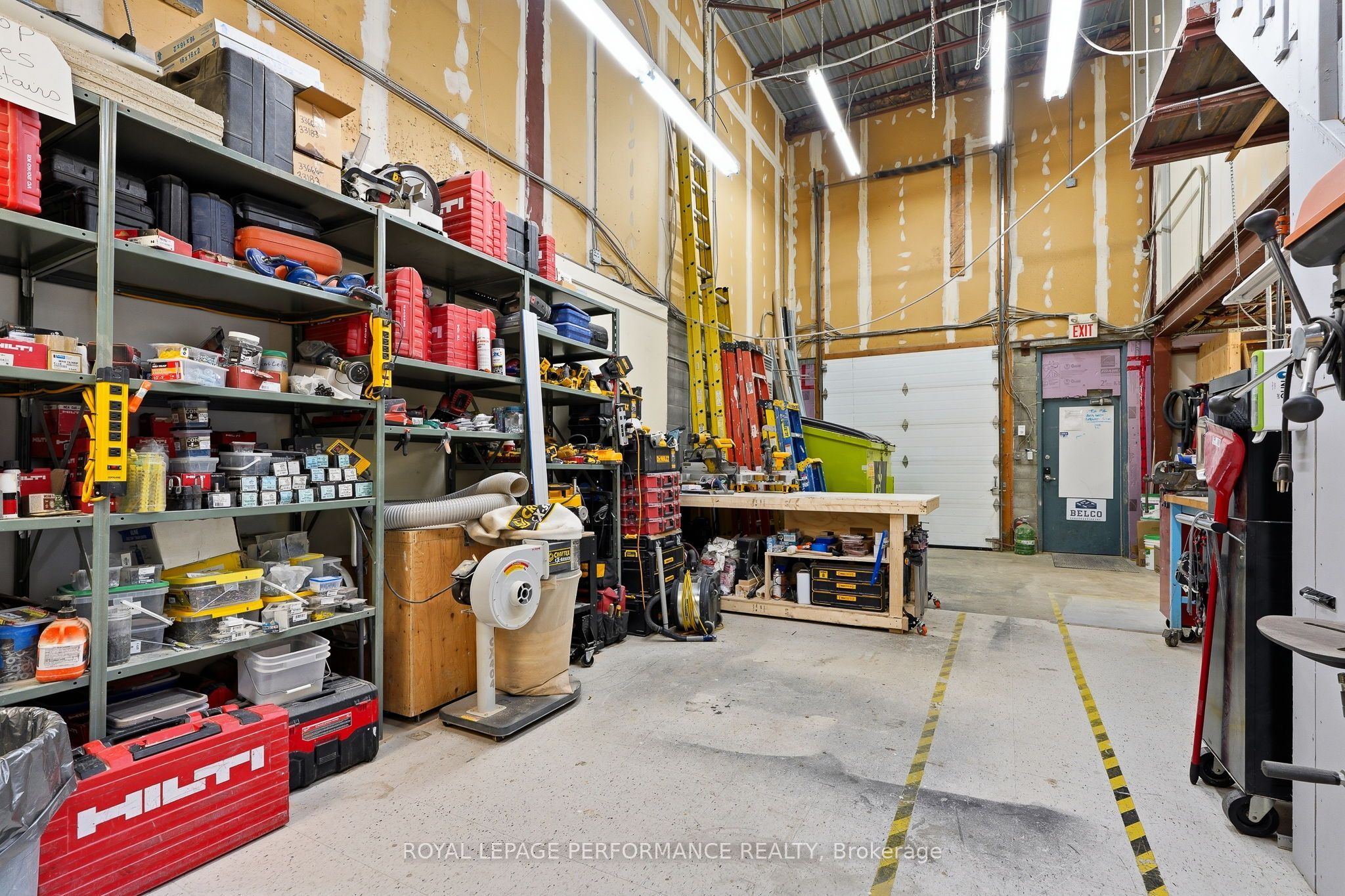2212 Gladwin Crescent B1-b2 Property Photo 15