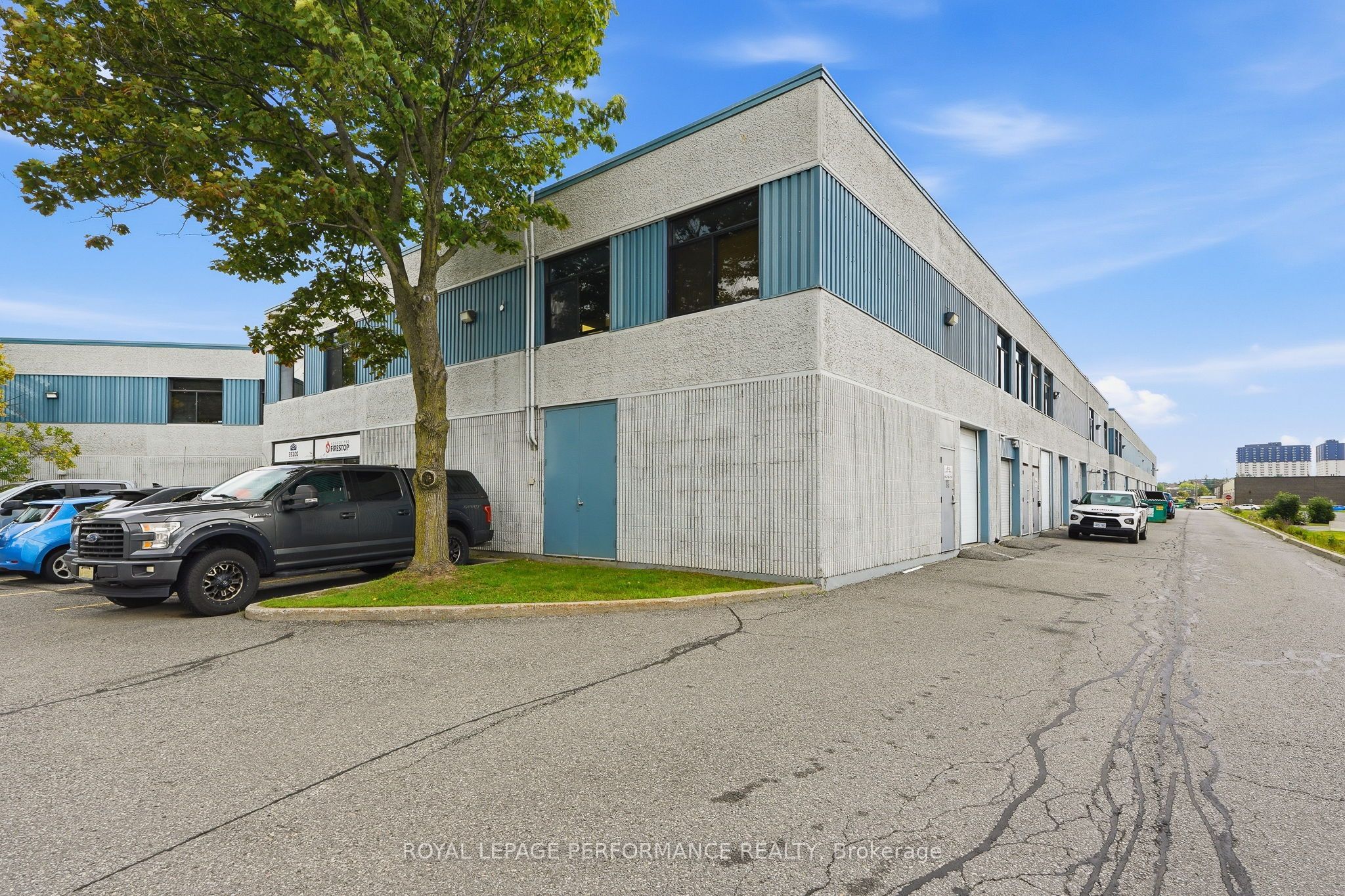 2212 Gladwin Crescent B1-b2 Property Photo 30
