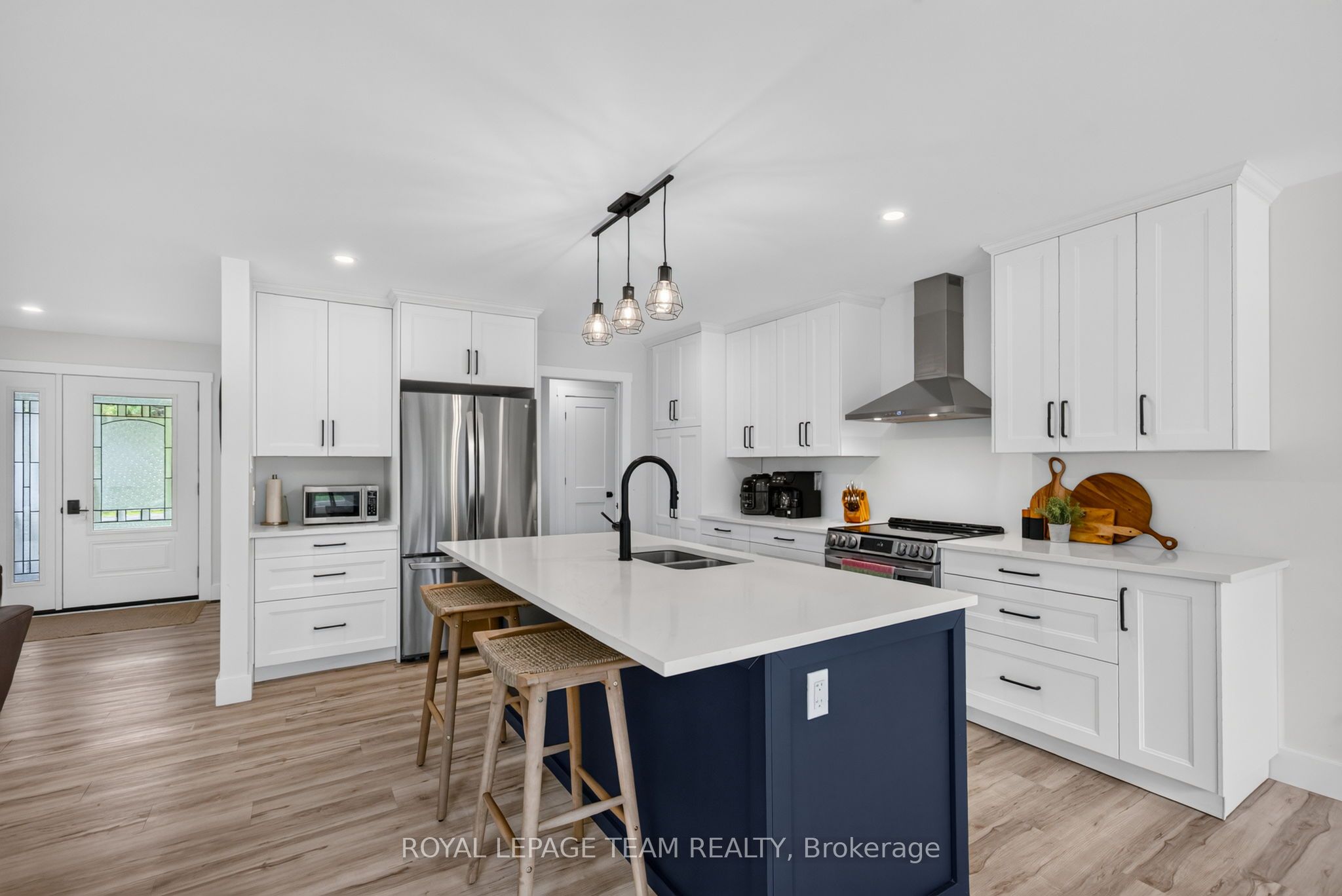 1007 Townline Road Property Photo 14