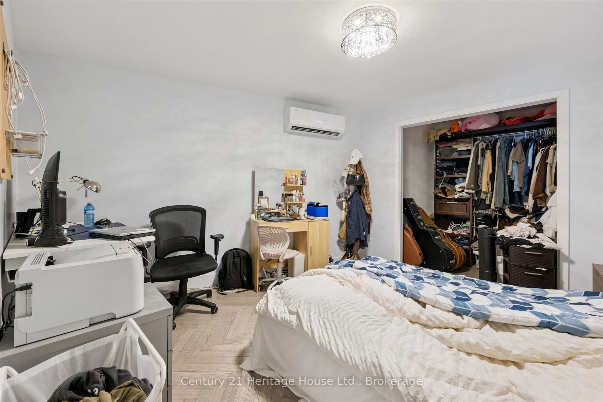 5 Church Street E Property Photo 34
