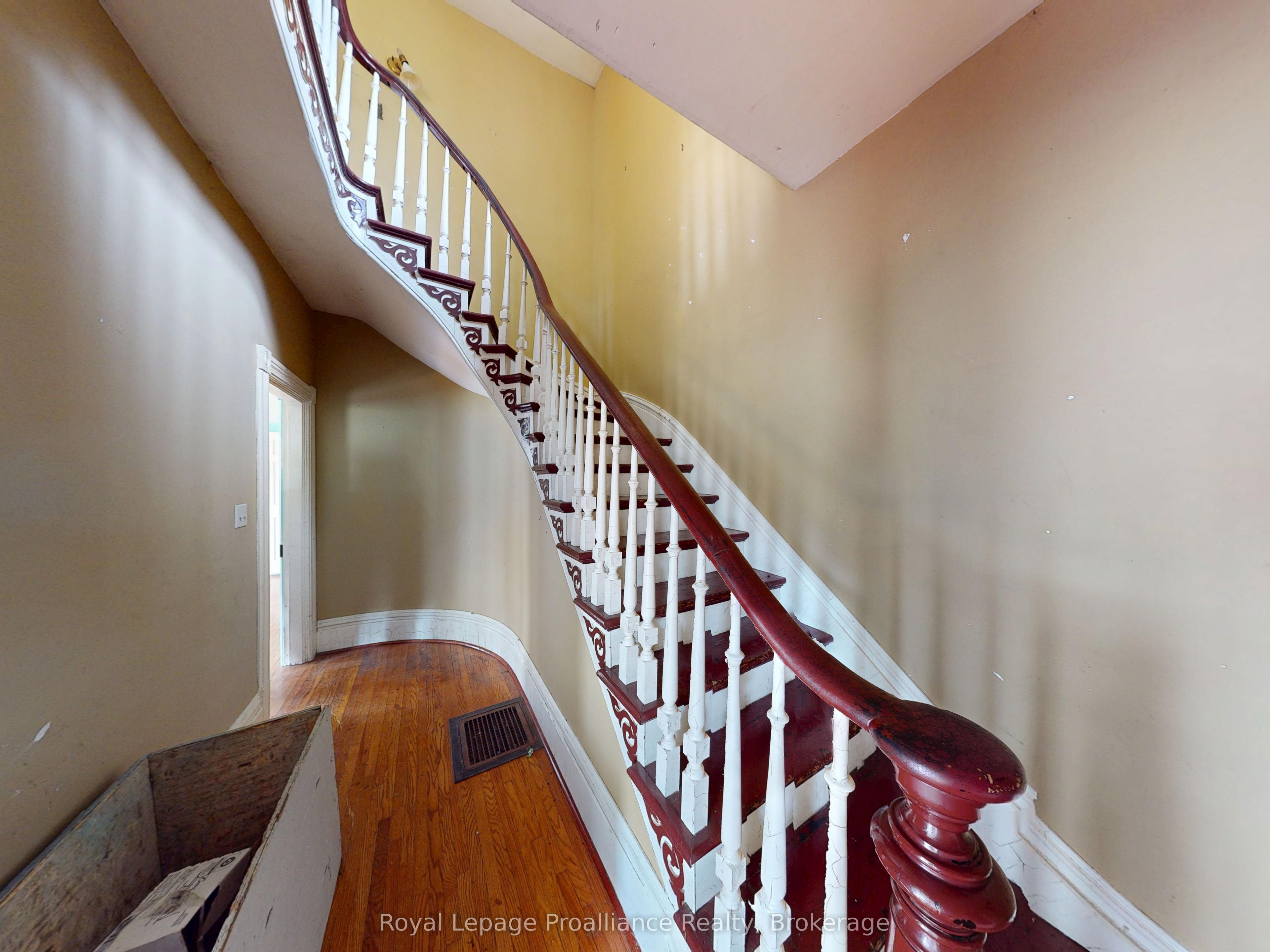 251 Goods Road Property Photo 4