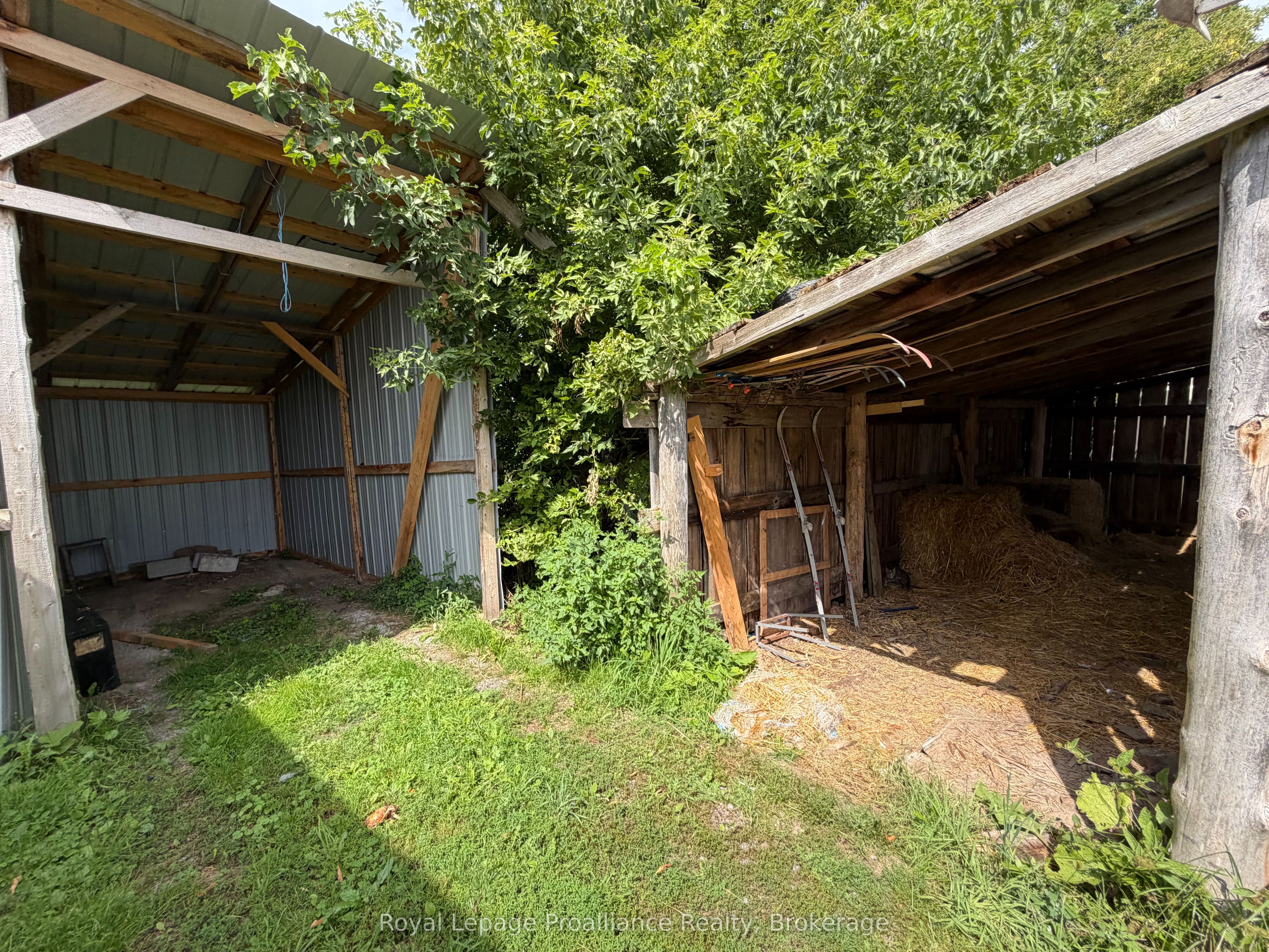 251 Goods Road Property Photo 32