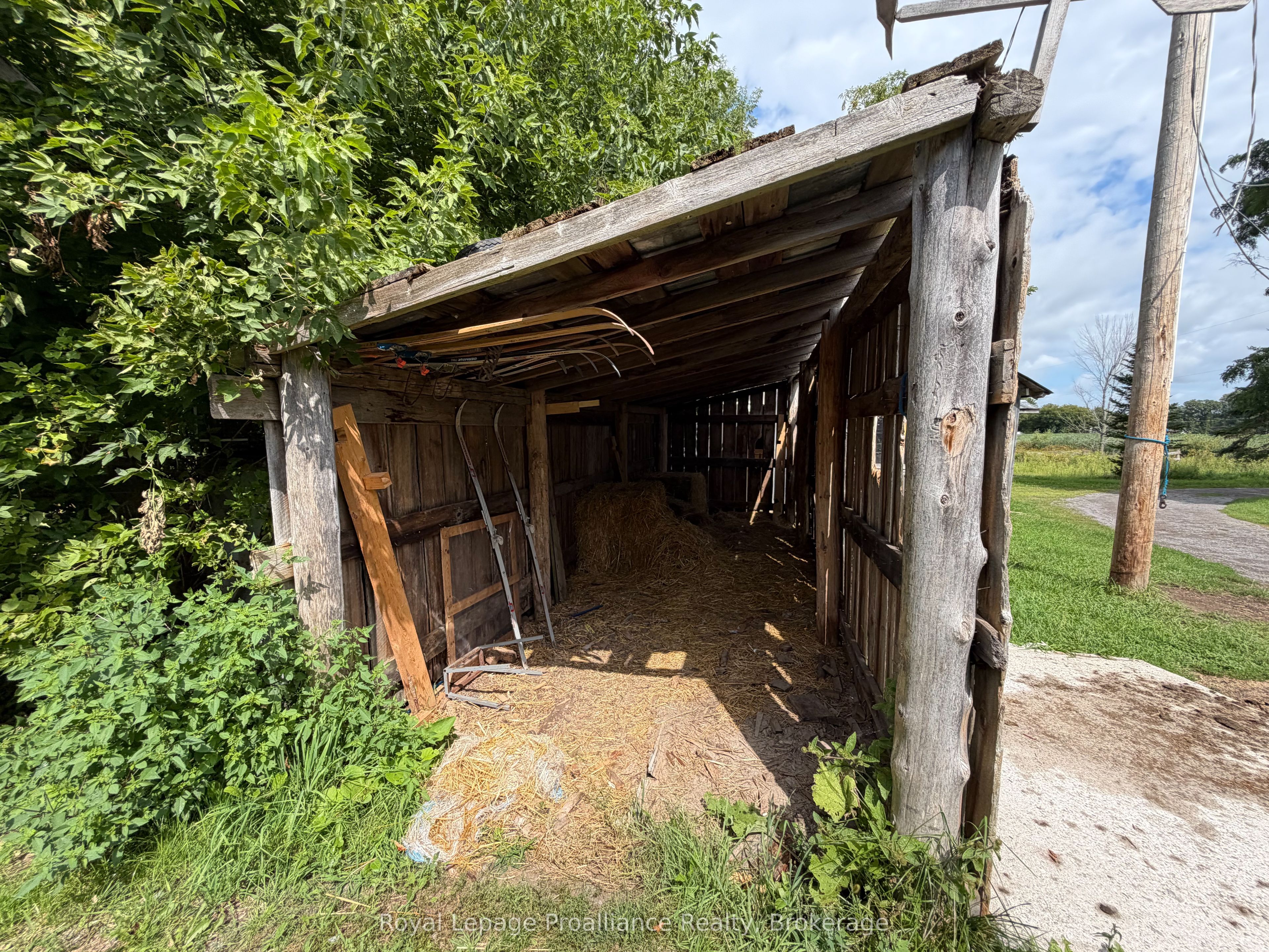 251 Goods Road Property Photo 33