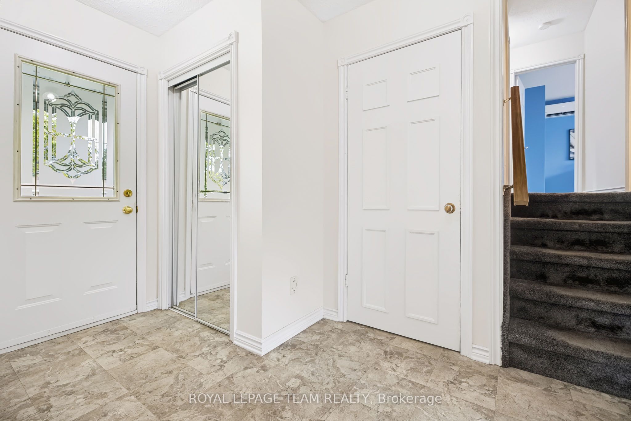 1016 Boucher Crescent Property Photo 4