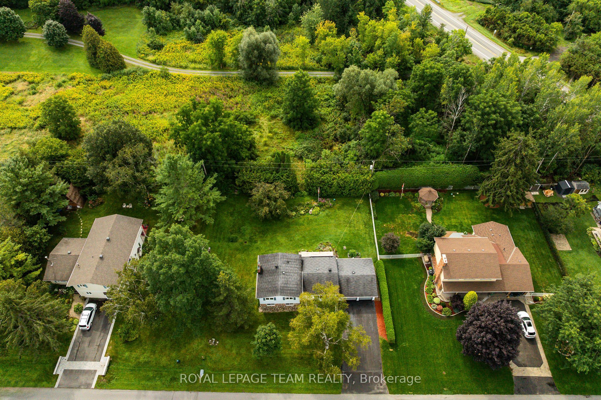 1016 Boucher Crescent Property Photo 35