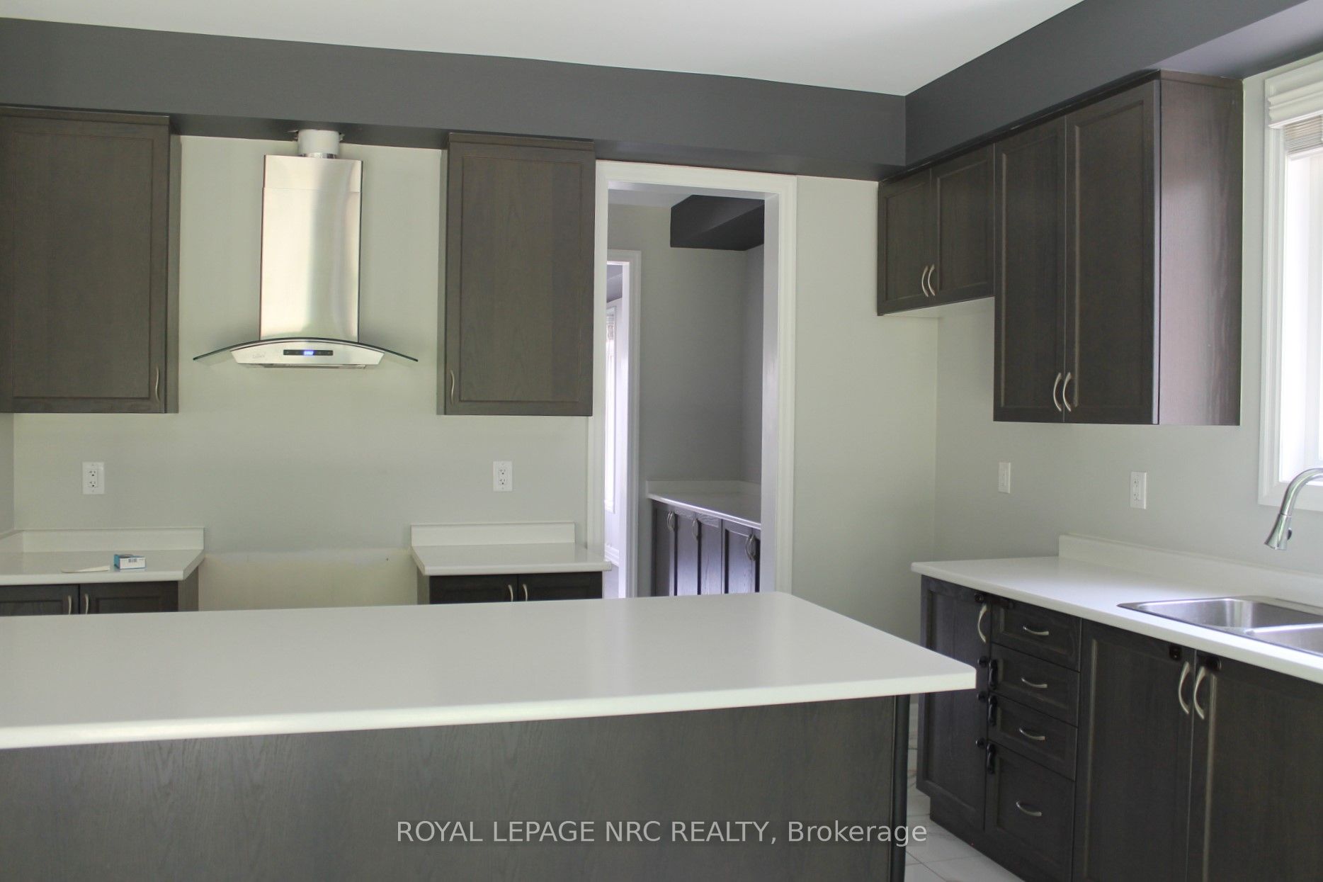 9397 Tallgrass Avenue Property Photo 12