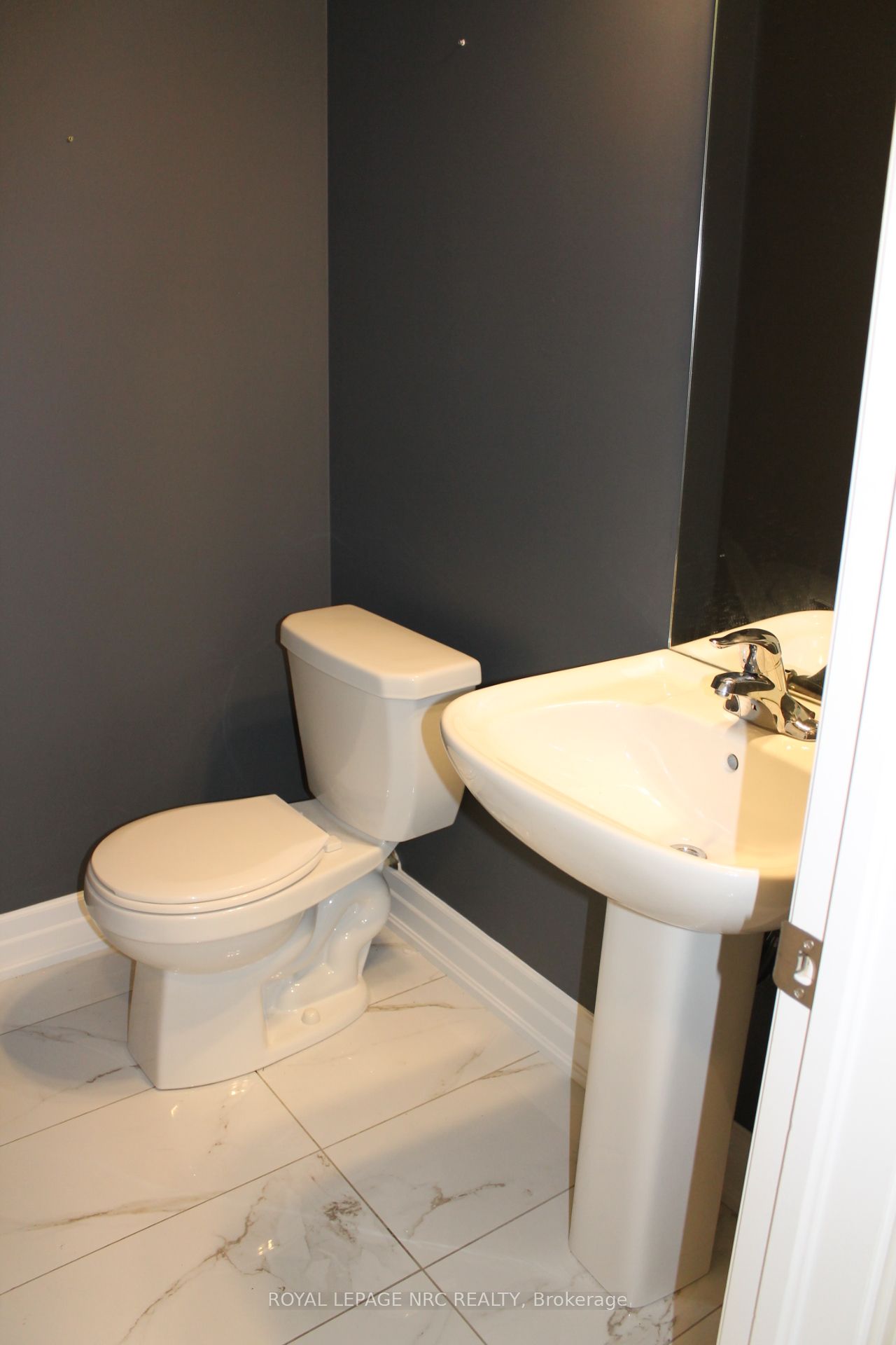 9397 Tallgrass Avenue Property Photo 15