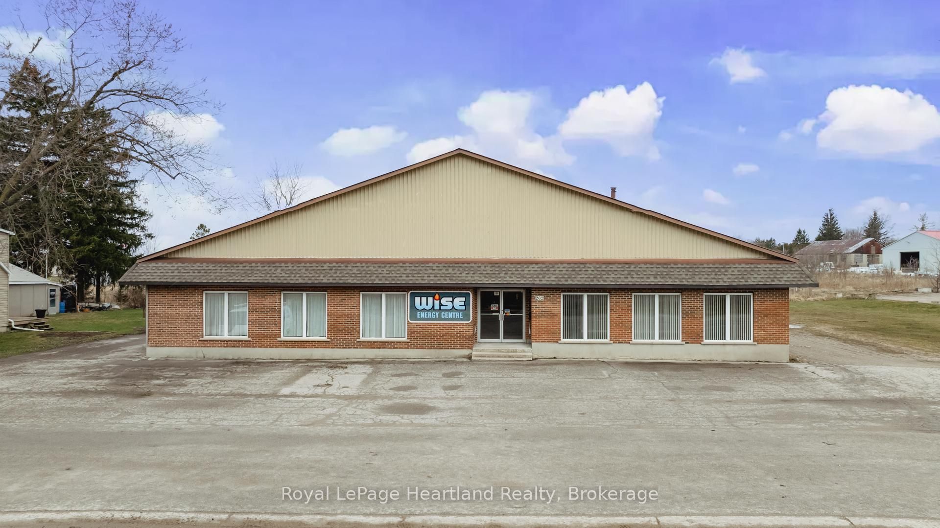 262 Bayfield Road Property Photo 1