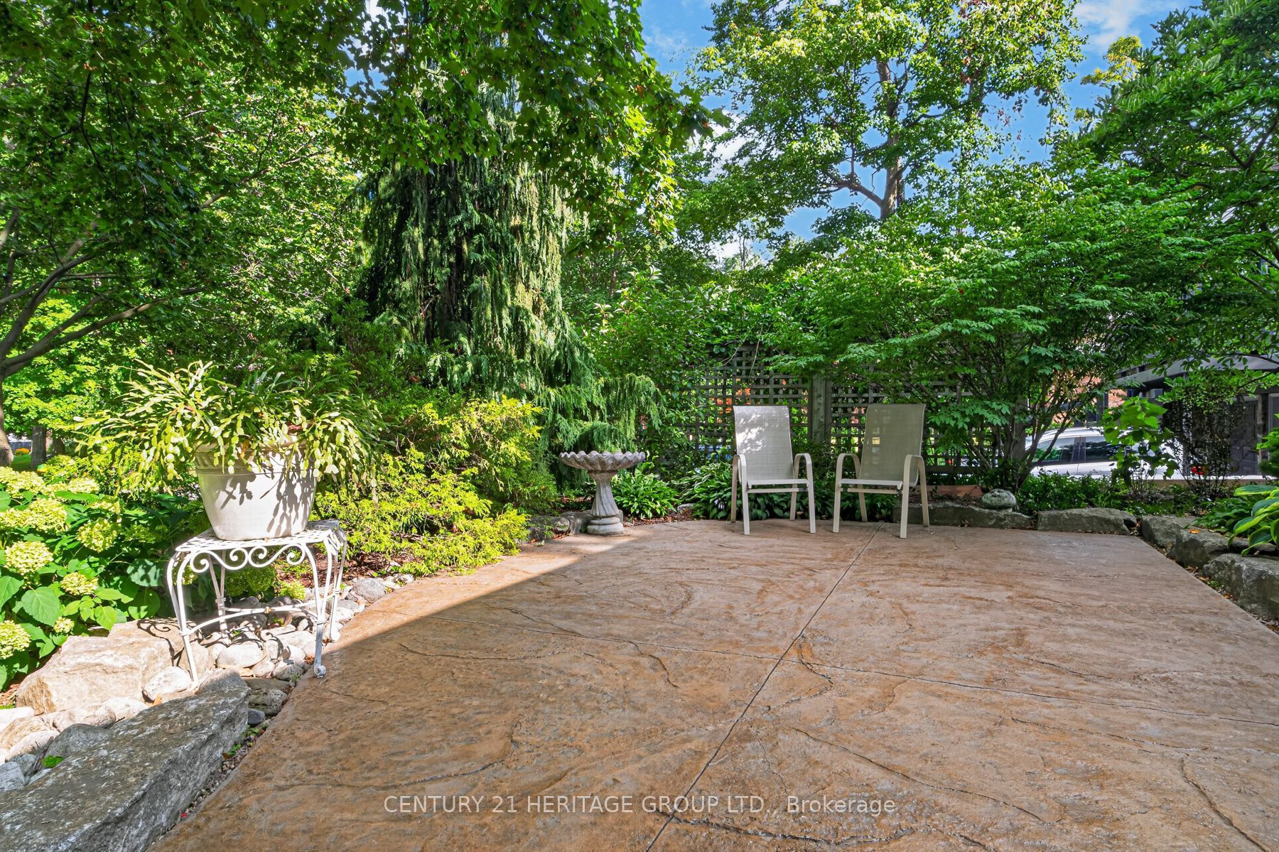 245 Corrie Crescent Property Photo 7