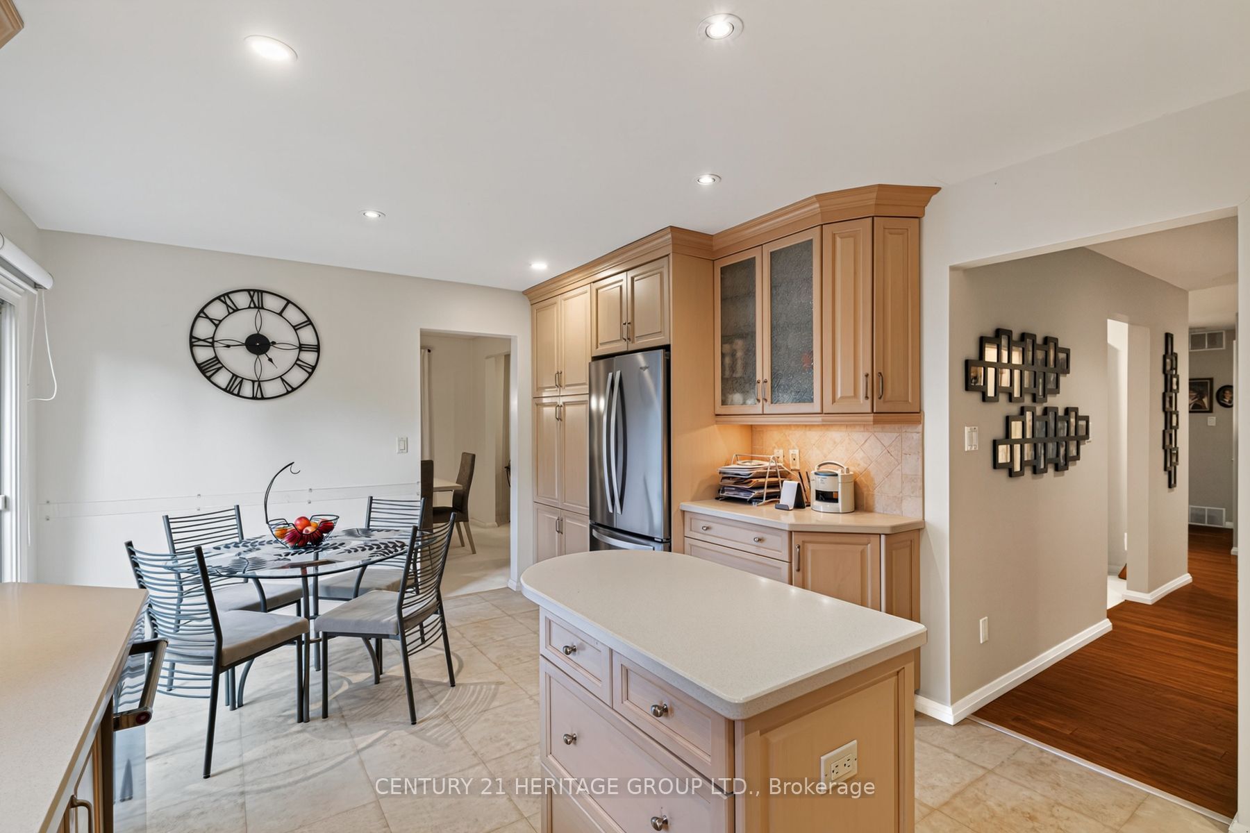 245 Corrie Crescent Property Photo 19