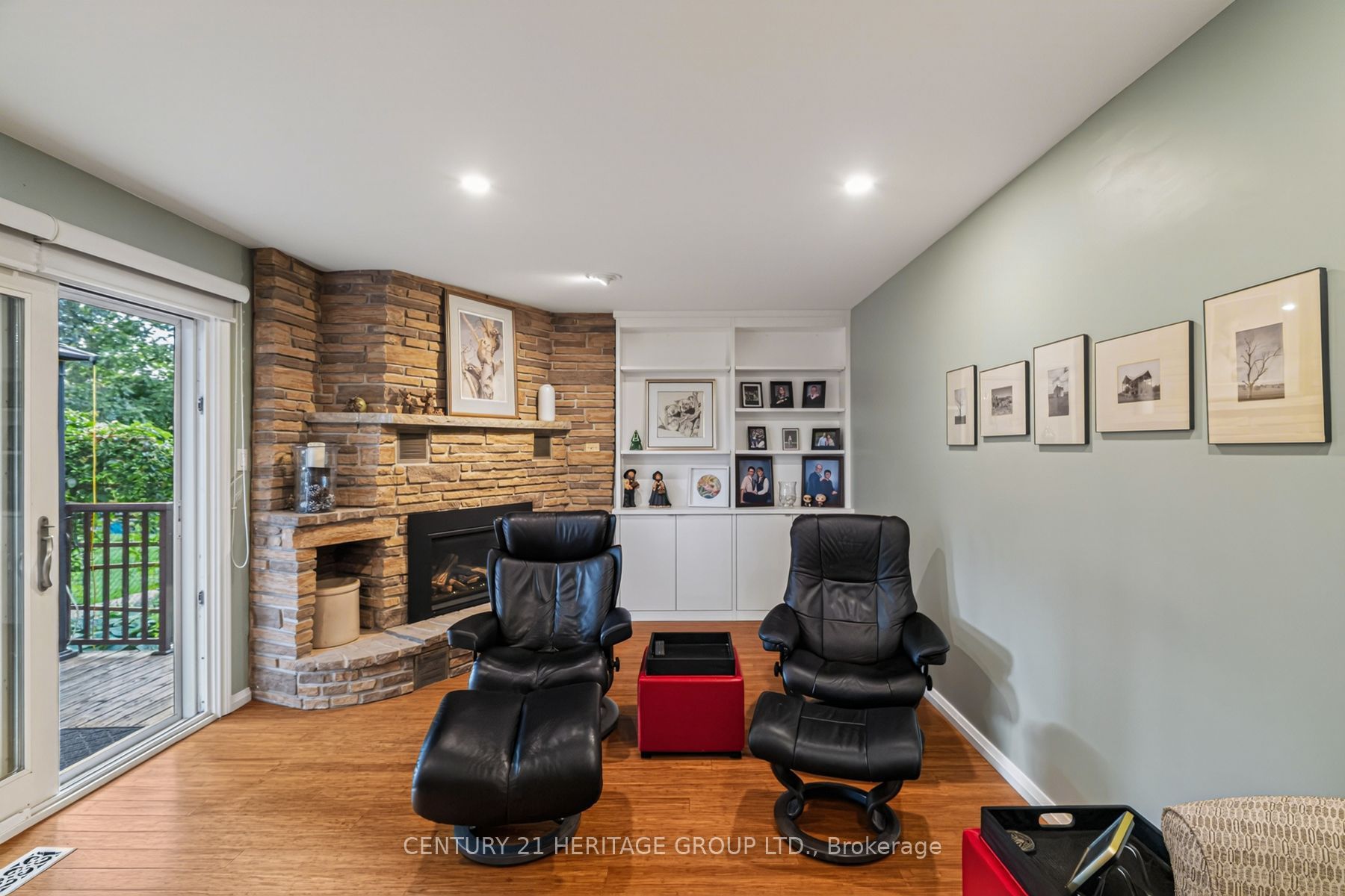 245 Corrie Crescent Property Photo 21