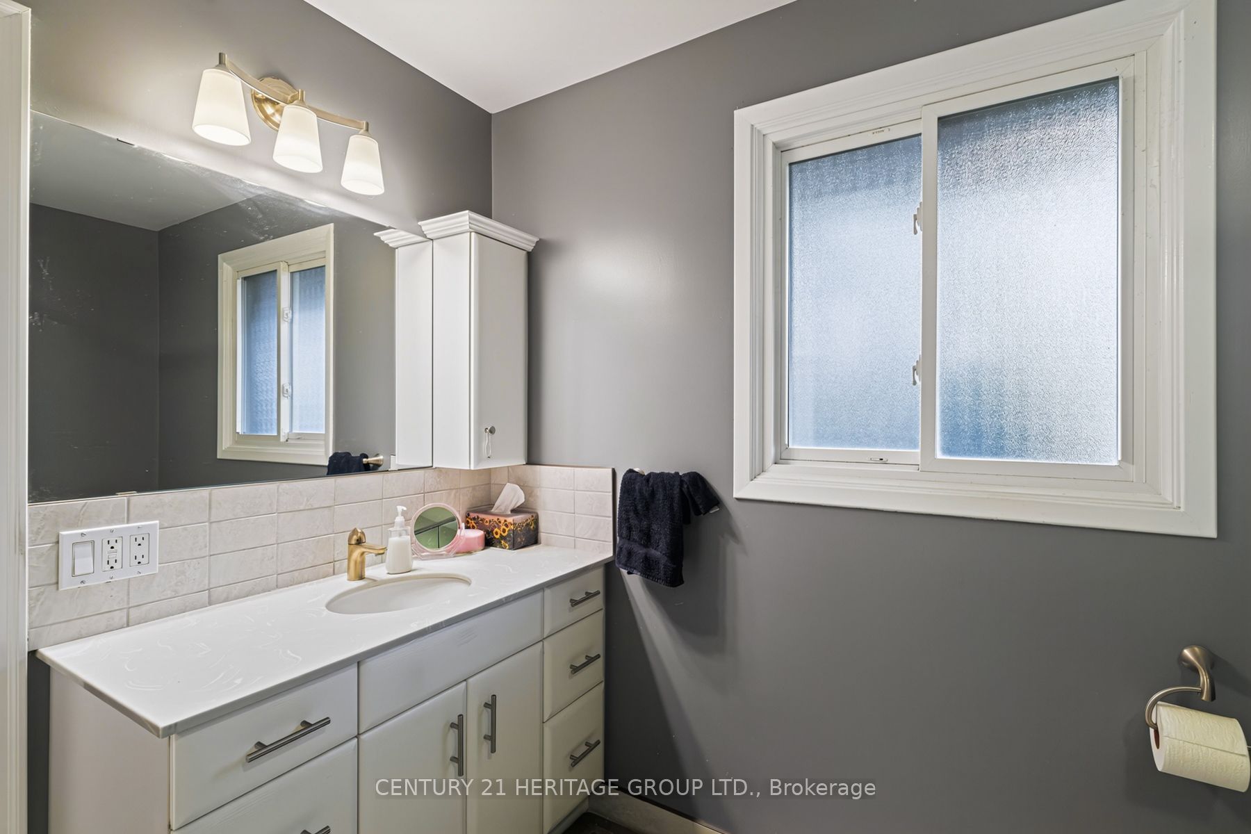 245 Corrie Crescent Property Photo 27