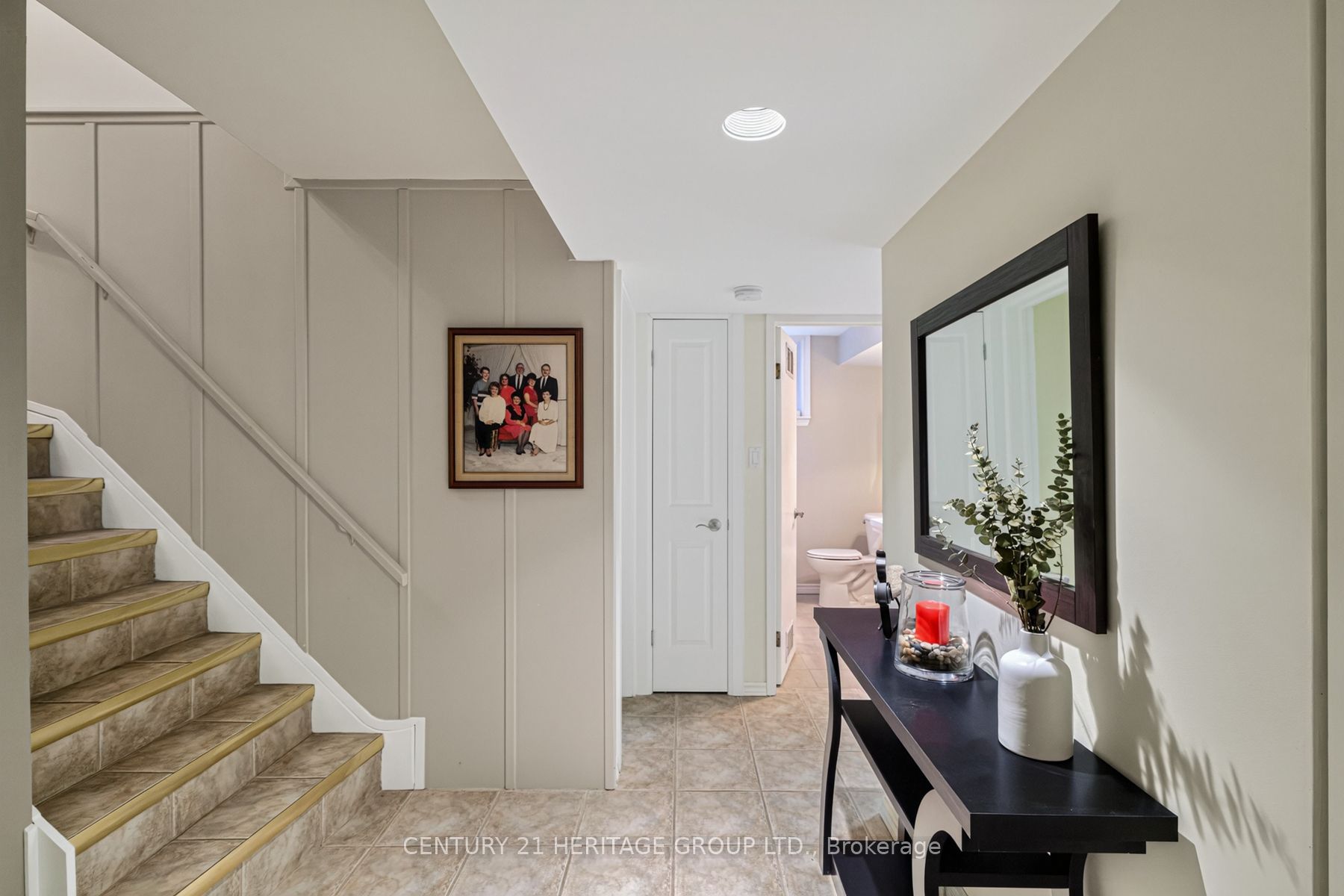 245 Corrie Crescent Property Photo 33