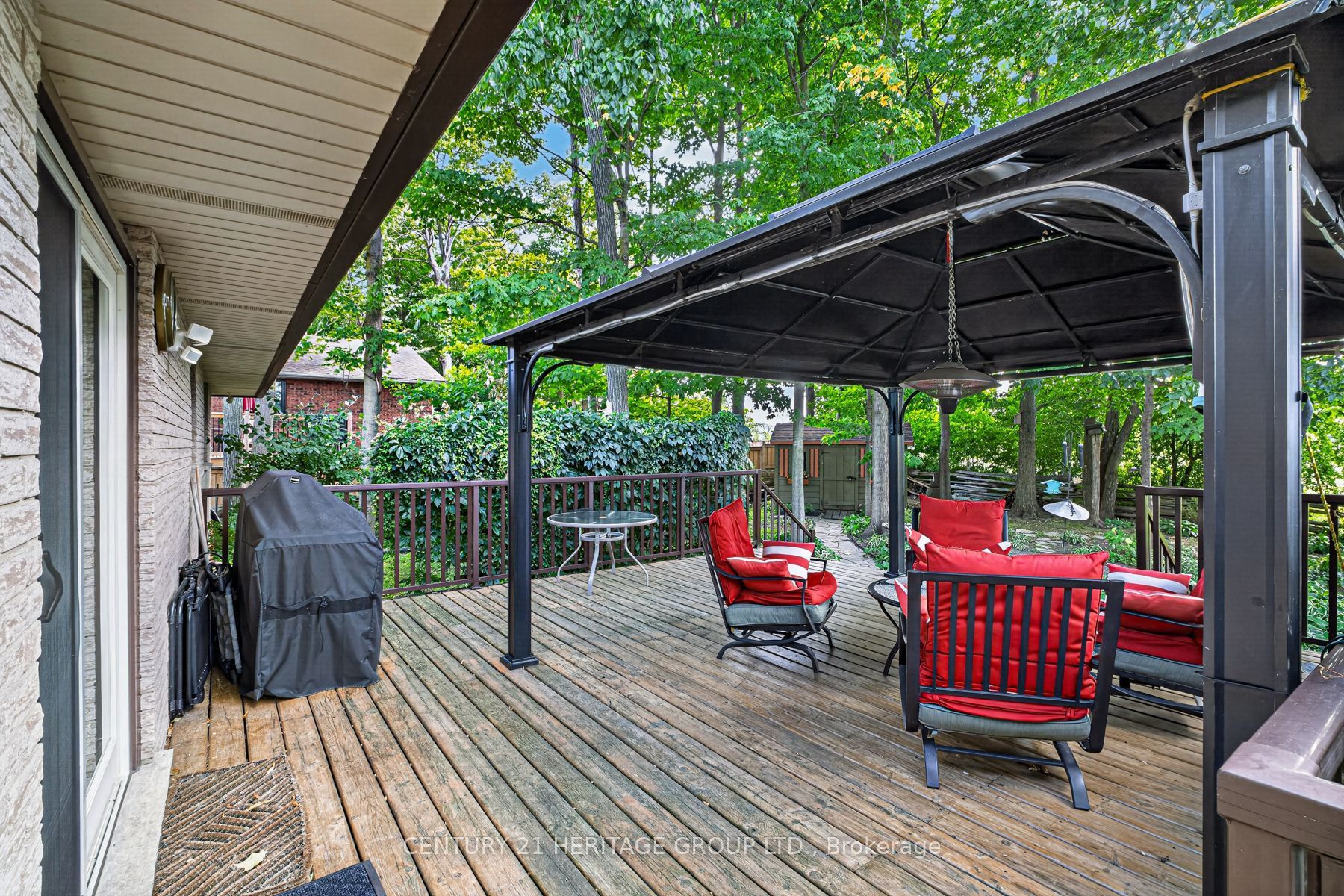 245 Corrie Crescent Property Photo 46