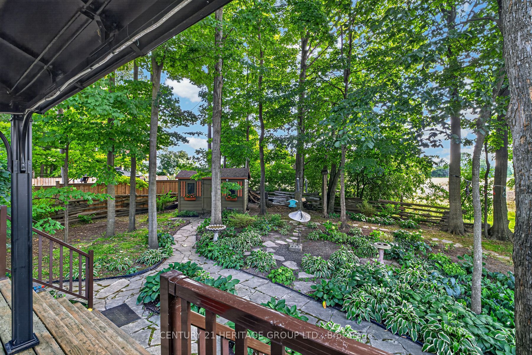 245 Corrie Crescent Property Photo 48