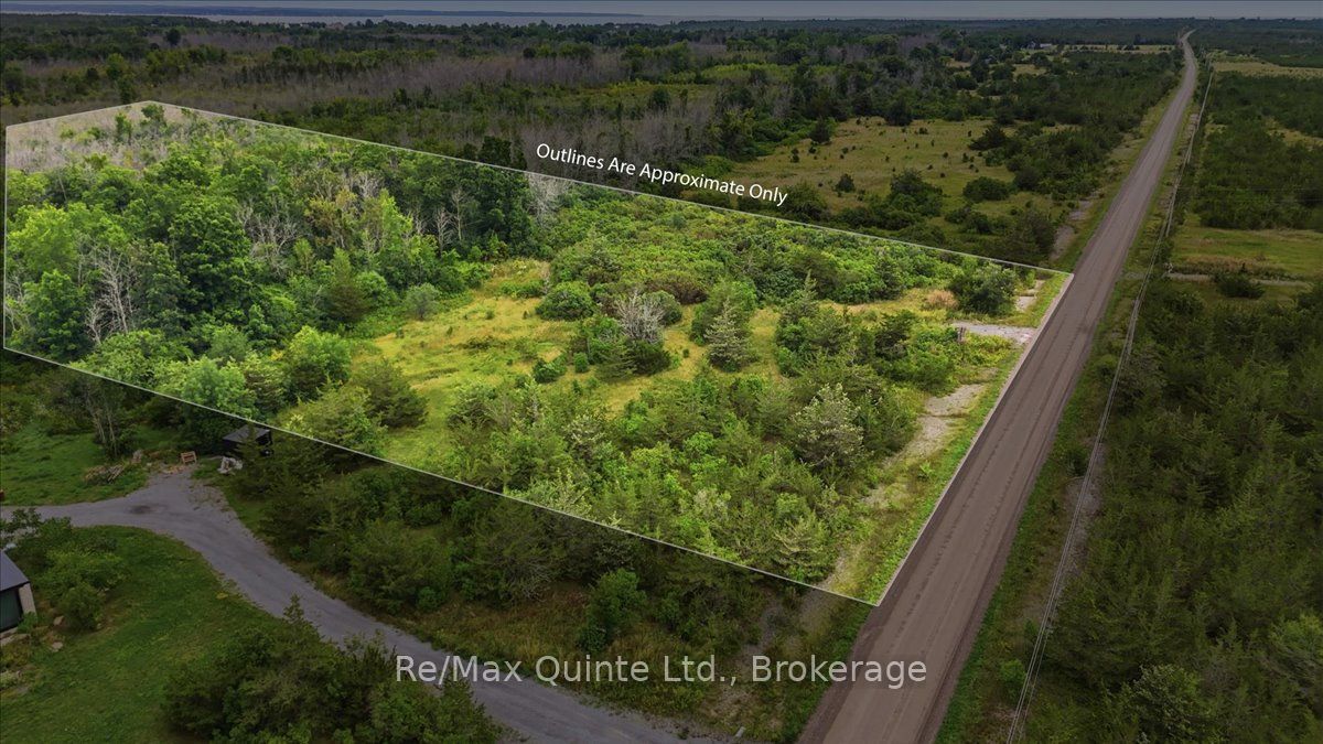625 Babylon Road Property Photo 2