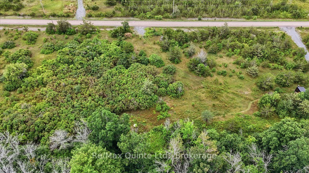 625 Babylon Road Property Photo 11