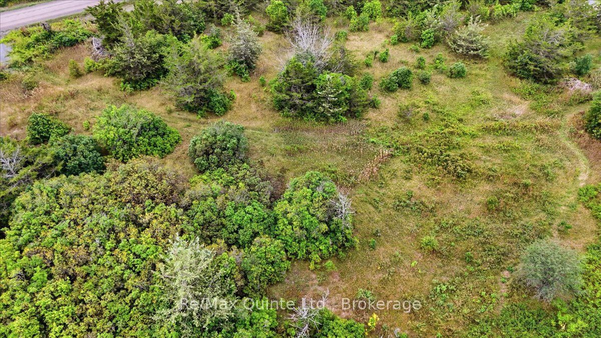 625 Babylon Road Property Photo 14