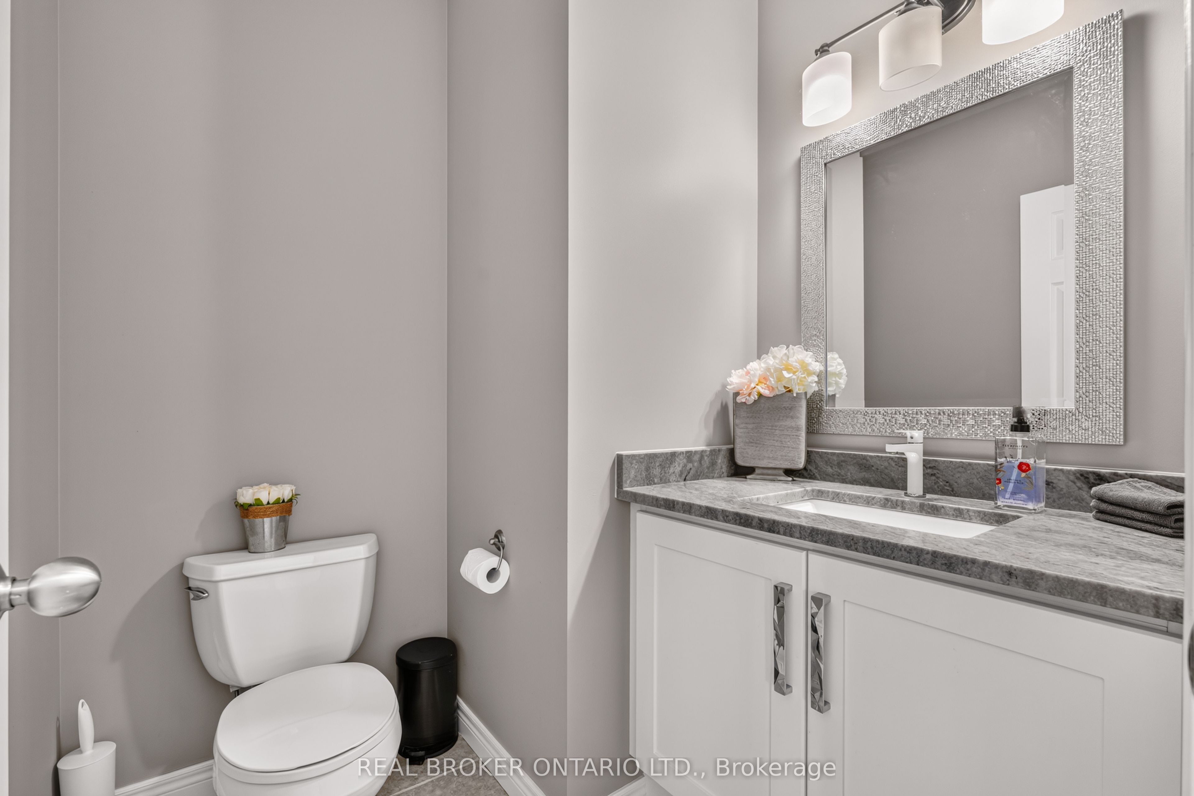 175 May Street Property Photo 10