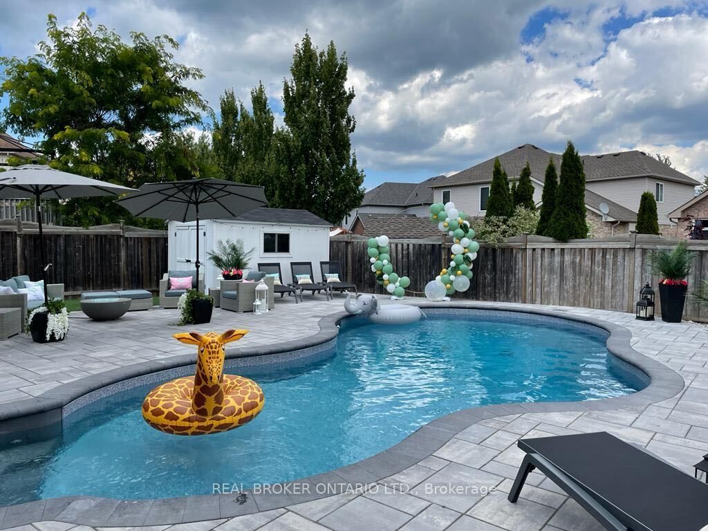 175 May Street Property Photo 44