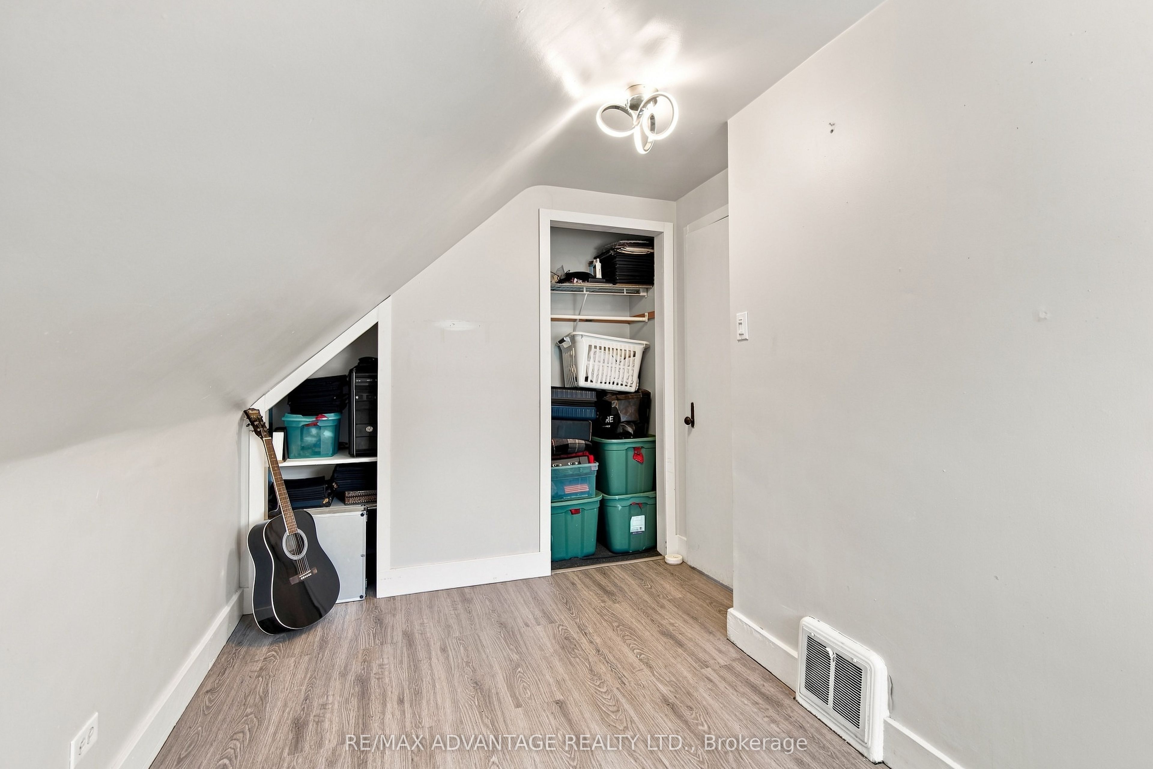77 First Avenue Property Photo 24